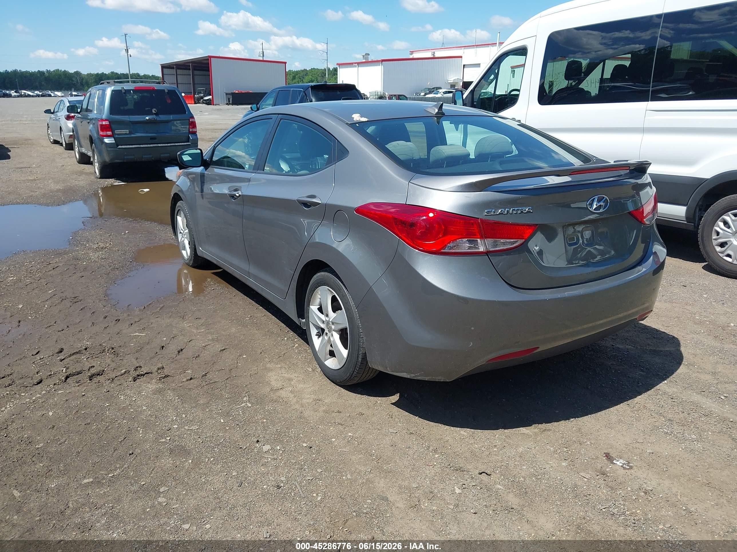 2013 Hyundai Elantra Gls Gray vin: 5NPDH4AE4DH348856