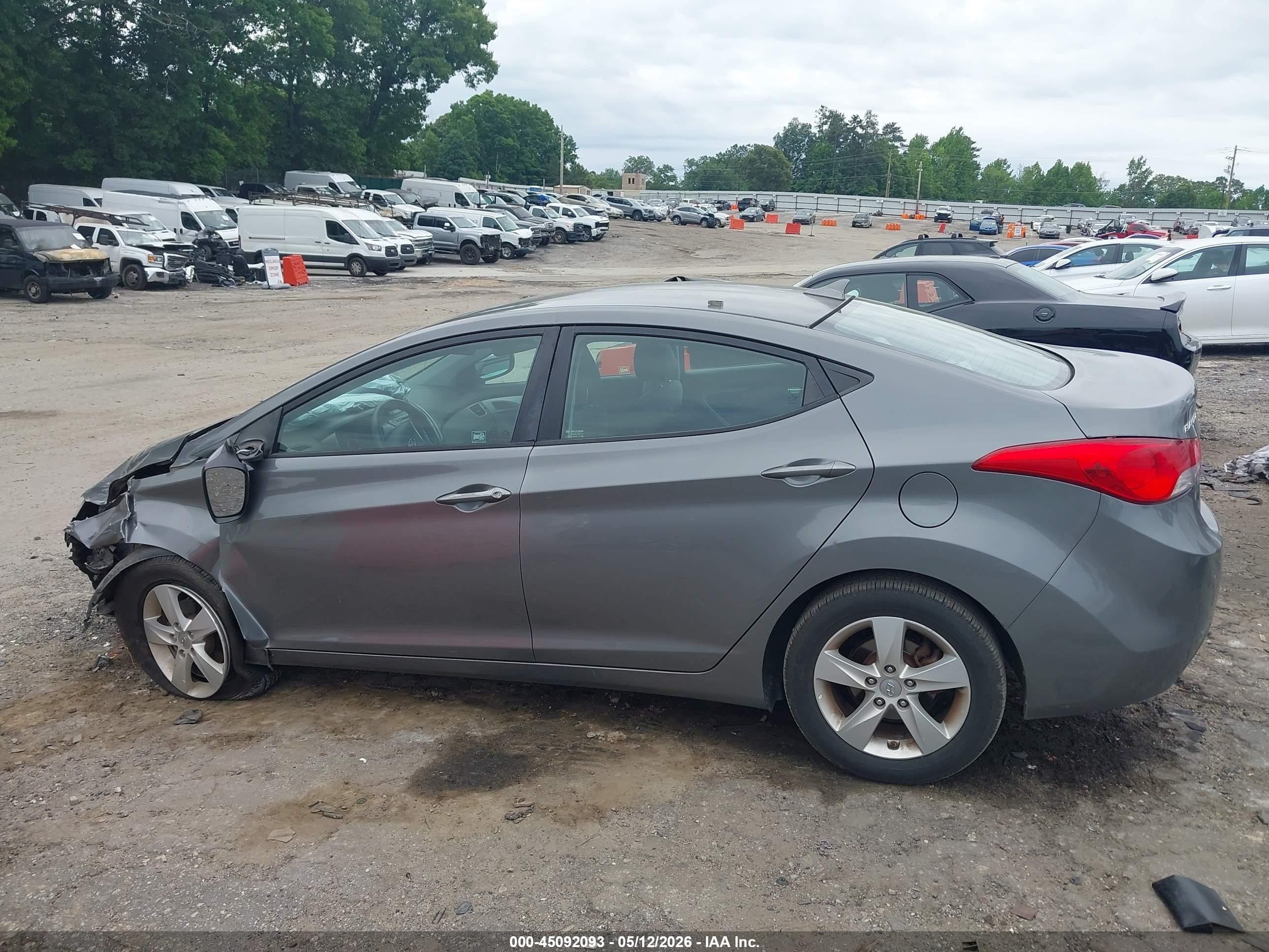 2013 Hyundai Elantra Gls Gray vin: 5NPDH4AE4DH353507