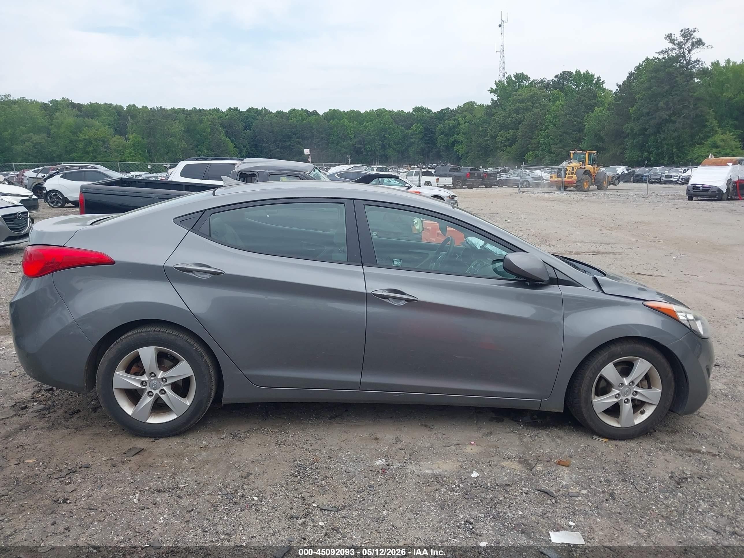 2013 Hyundai Elantra Gls Gray vin: 5NPDH4AE4DH353507