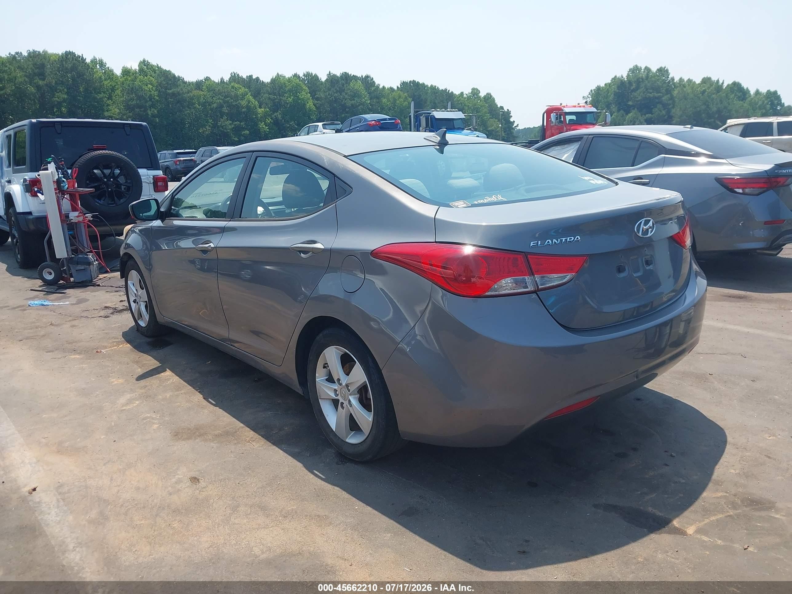 2013 Hyundai Elantra Gls Silver vin: 5NPDH4AE4DH369268