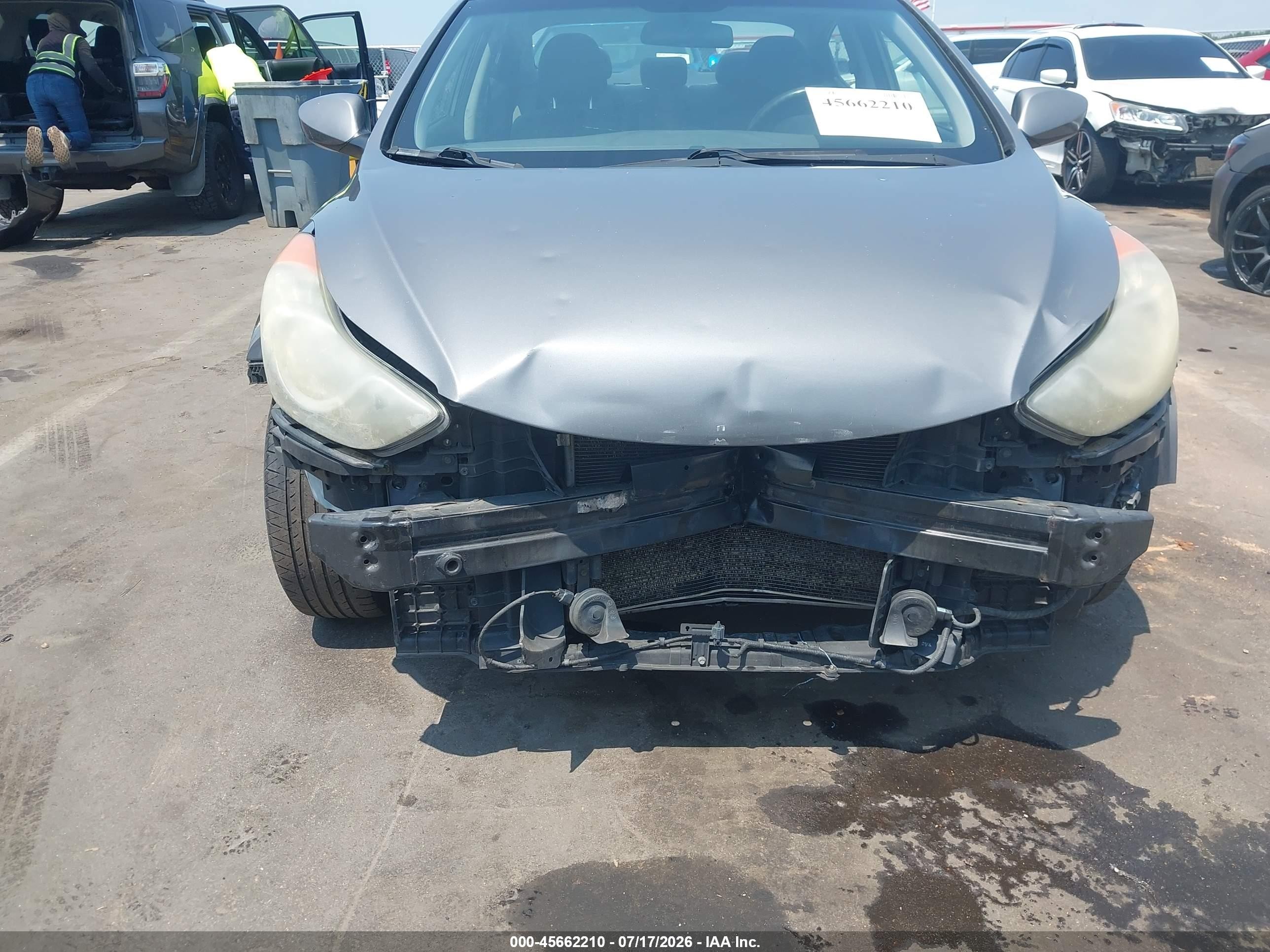 2013 Hyundai Elantra Gls Silver vin: 5NPDH4AE4DH369268