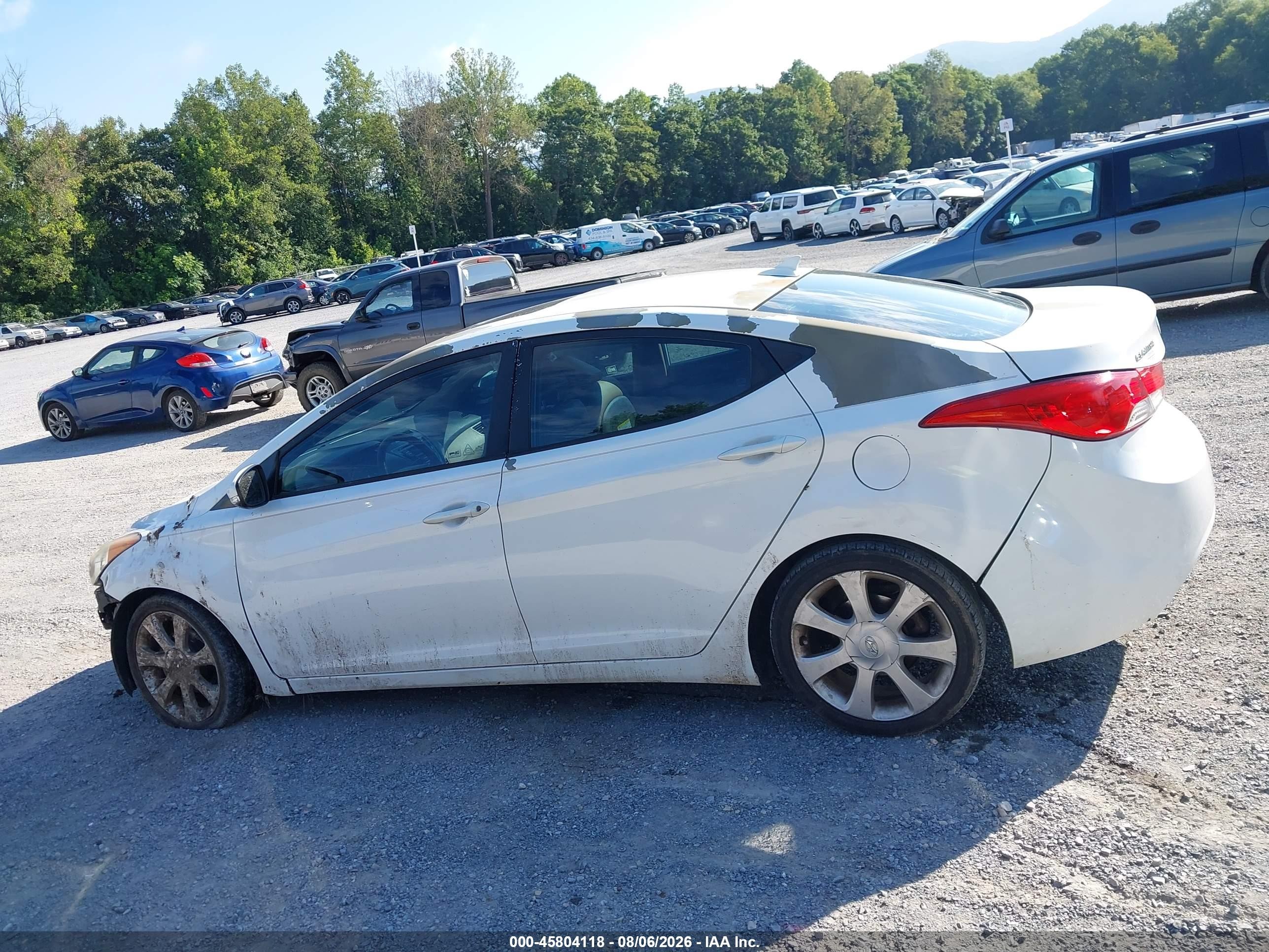 2013 Hyundai Elantra Limited White vin: 5NPDH4AE4DH374082