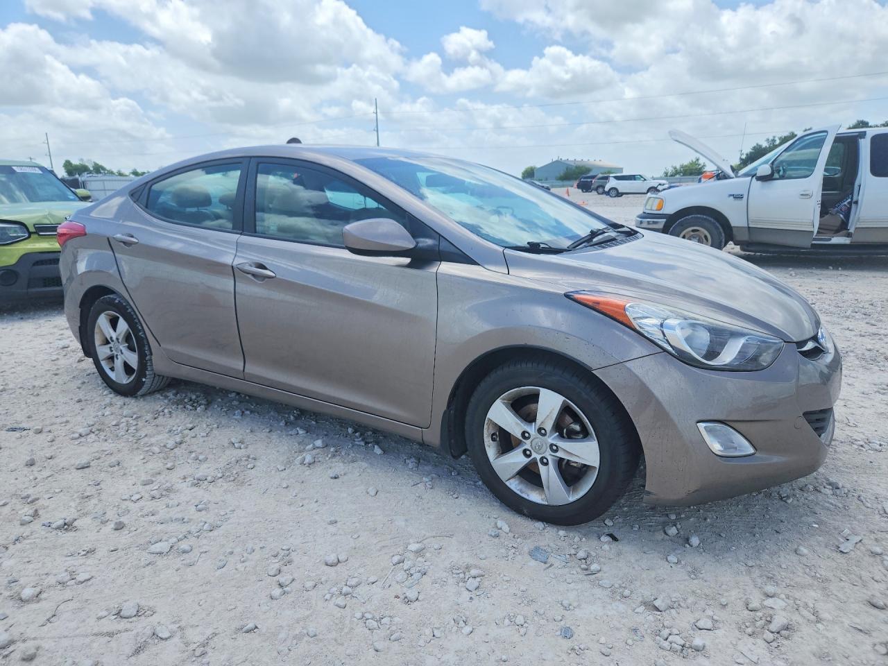 2013 Hyundai Elantra Gls Желто-коричневый vin: 5NPDH4AE4DH375247