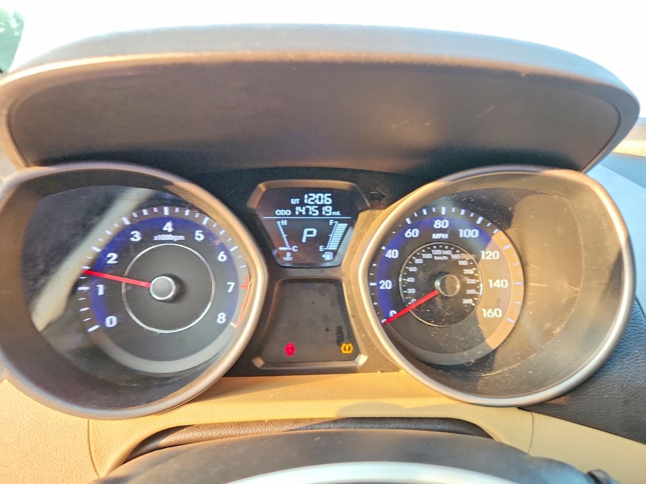 2013 Hyundai Elantra Gls Серебряный vin: 5NPDH4AE4DH382893