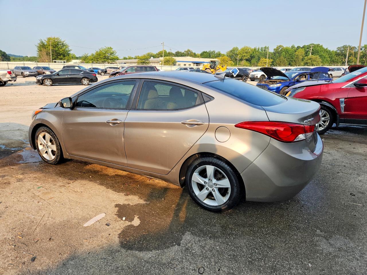 2013 Hyundai Elantra Gls Серебряный vin: 5NPDH4AE4DH382893