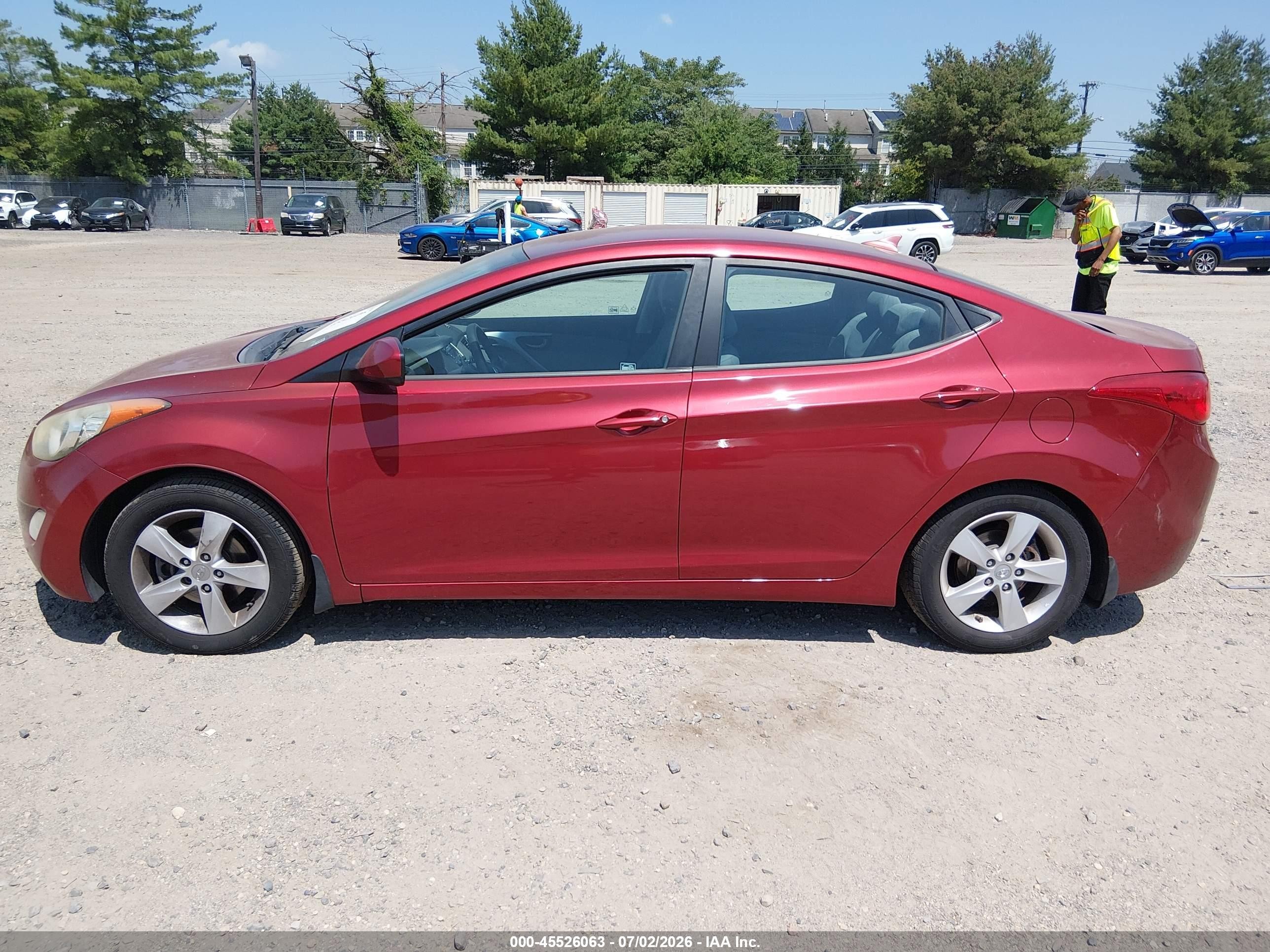 2013 Hyundai Elantra Gls Красный vin: 5NPDH4AE4DH393344