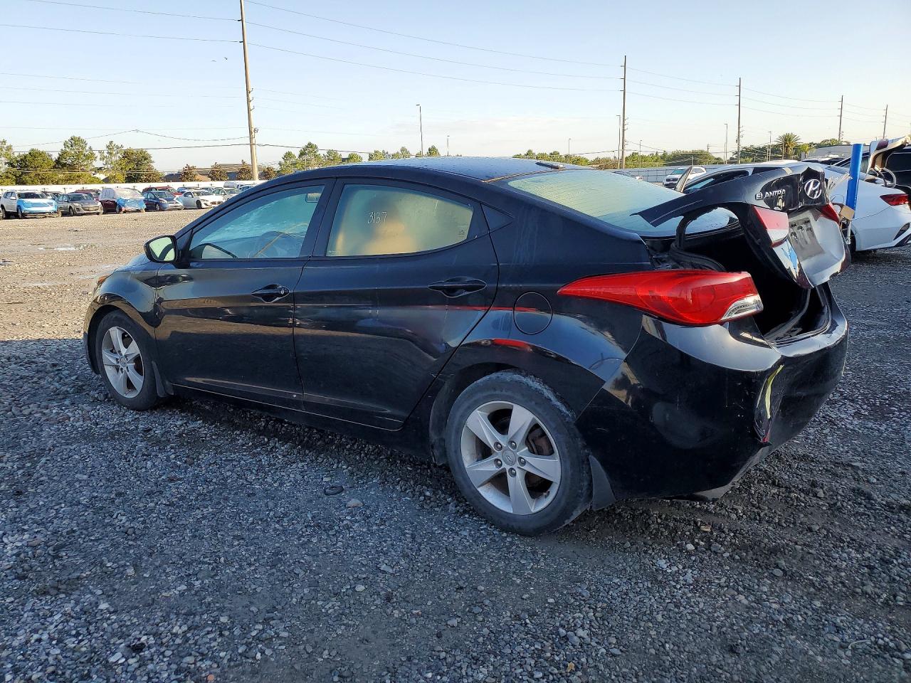 2013 Hyundai Elantra Gls Black vin: 5NPDH4AE4DH398558