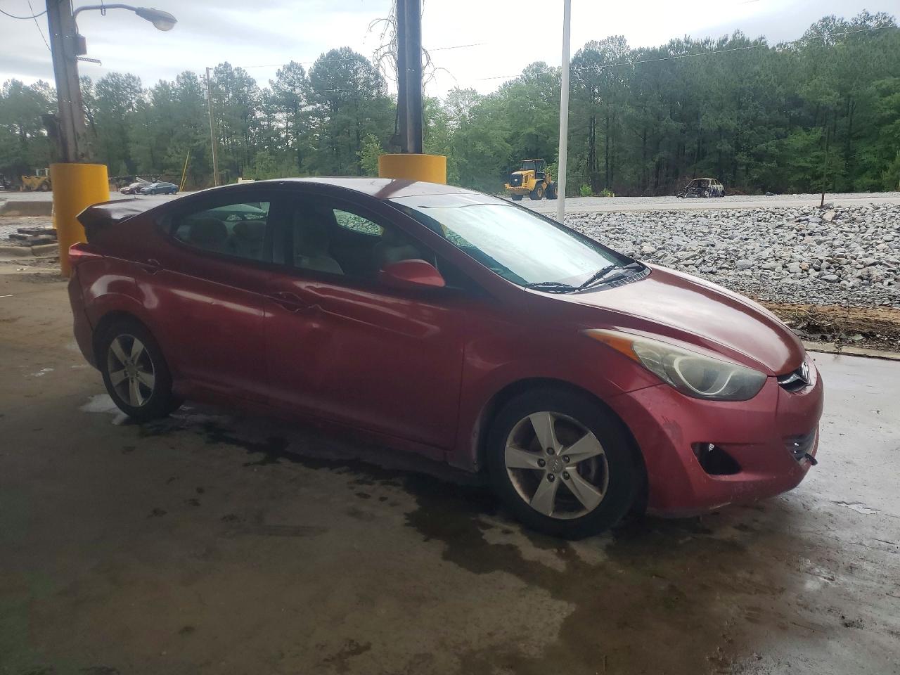 2013 Hyundai Elantra 4d Burgundy vin: 5NPDH4AE4DH403127