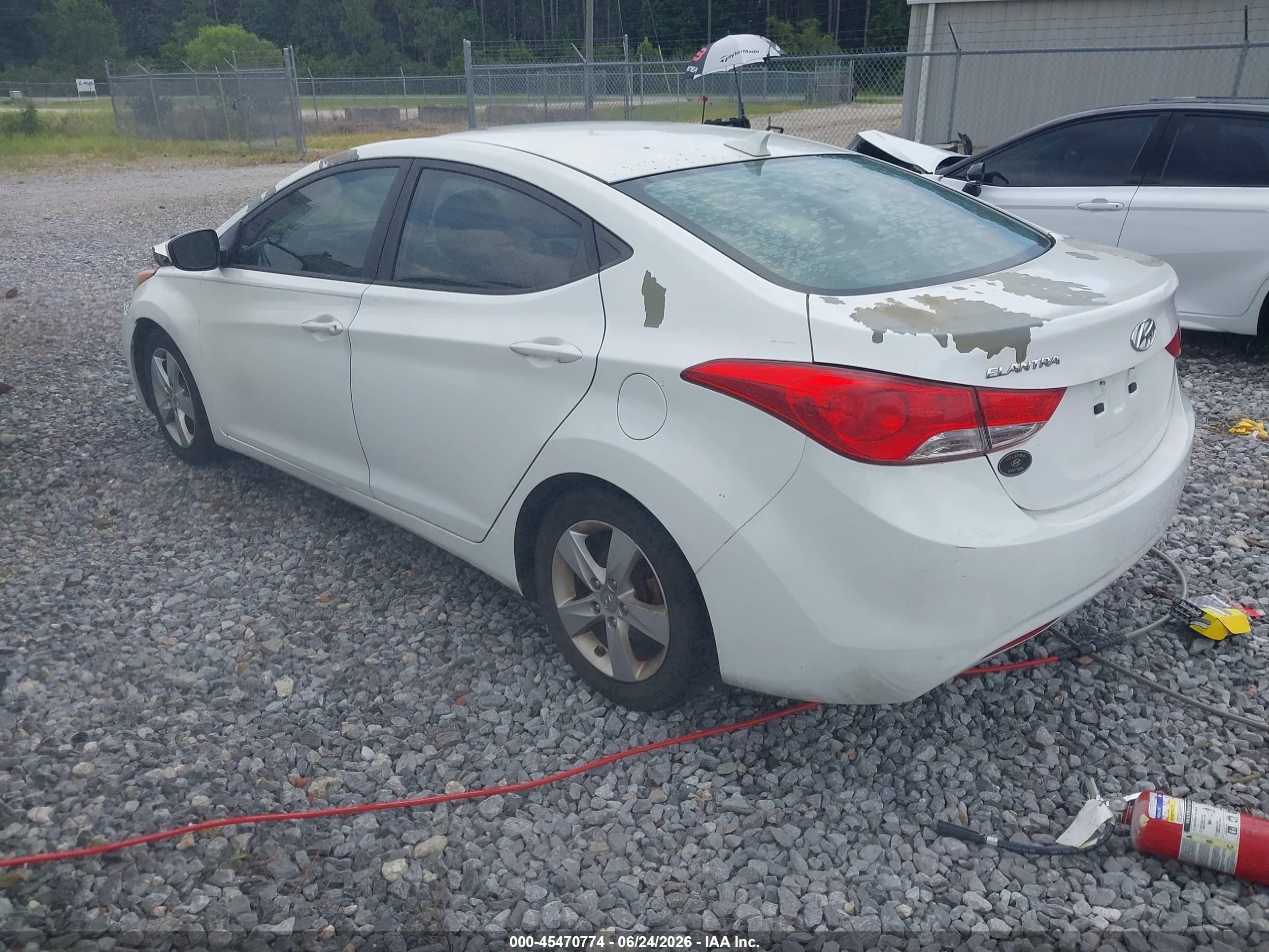 2013 Hyundai Elantra Gls White vin: 5NPDH4AE4DH409414