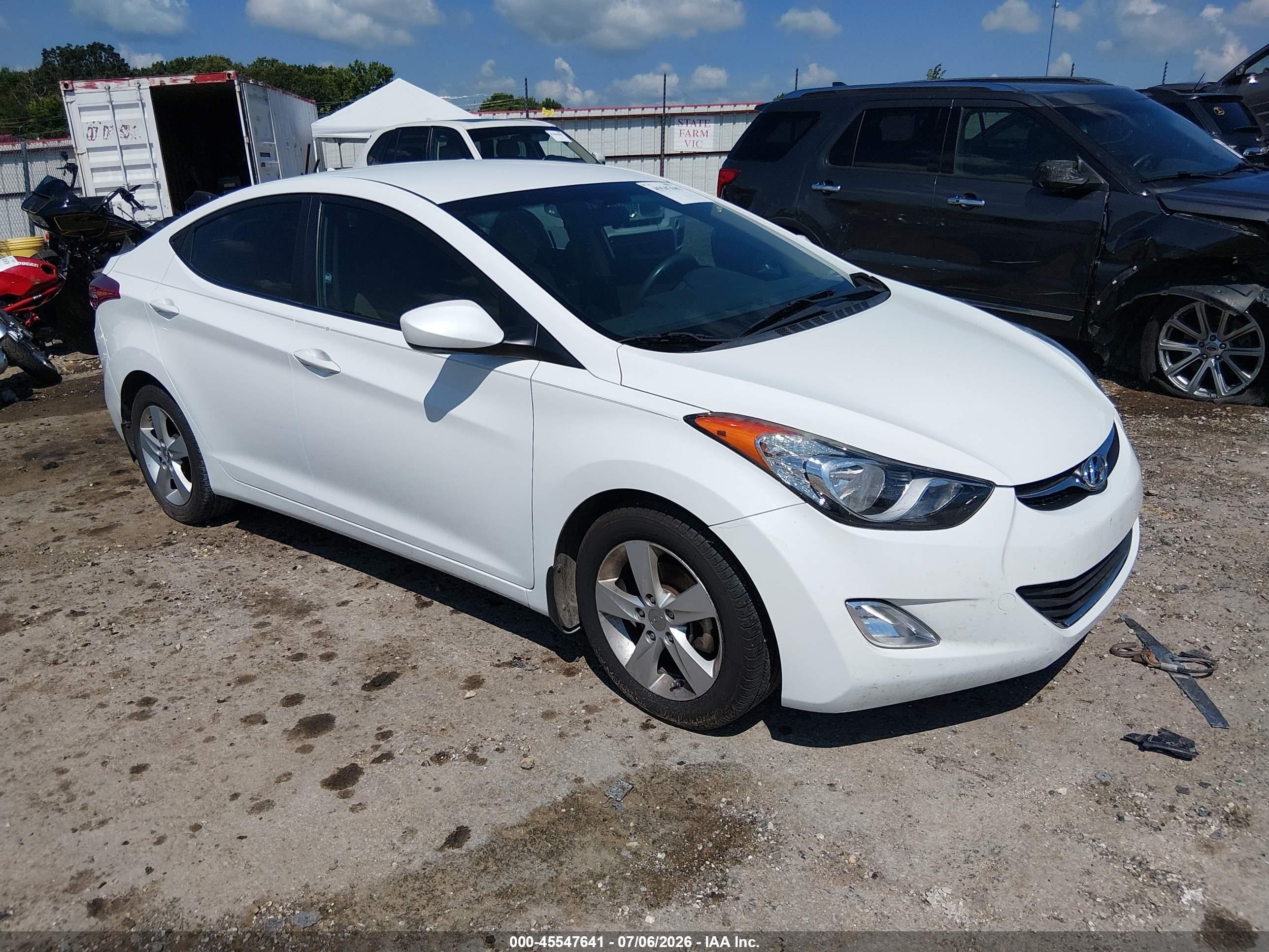 2013 Hyundai Elantra Gls White vin: 5NPDH4AE4DH410370
