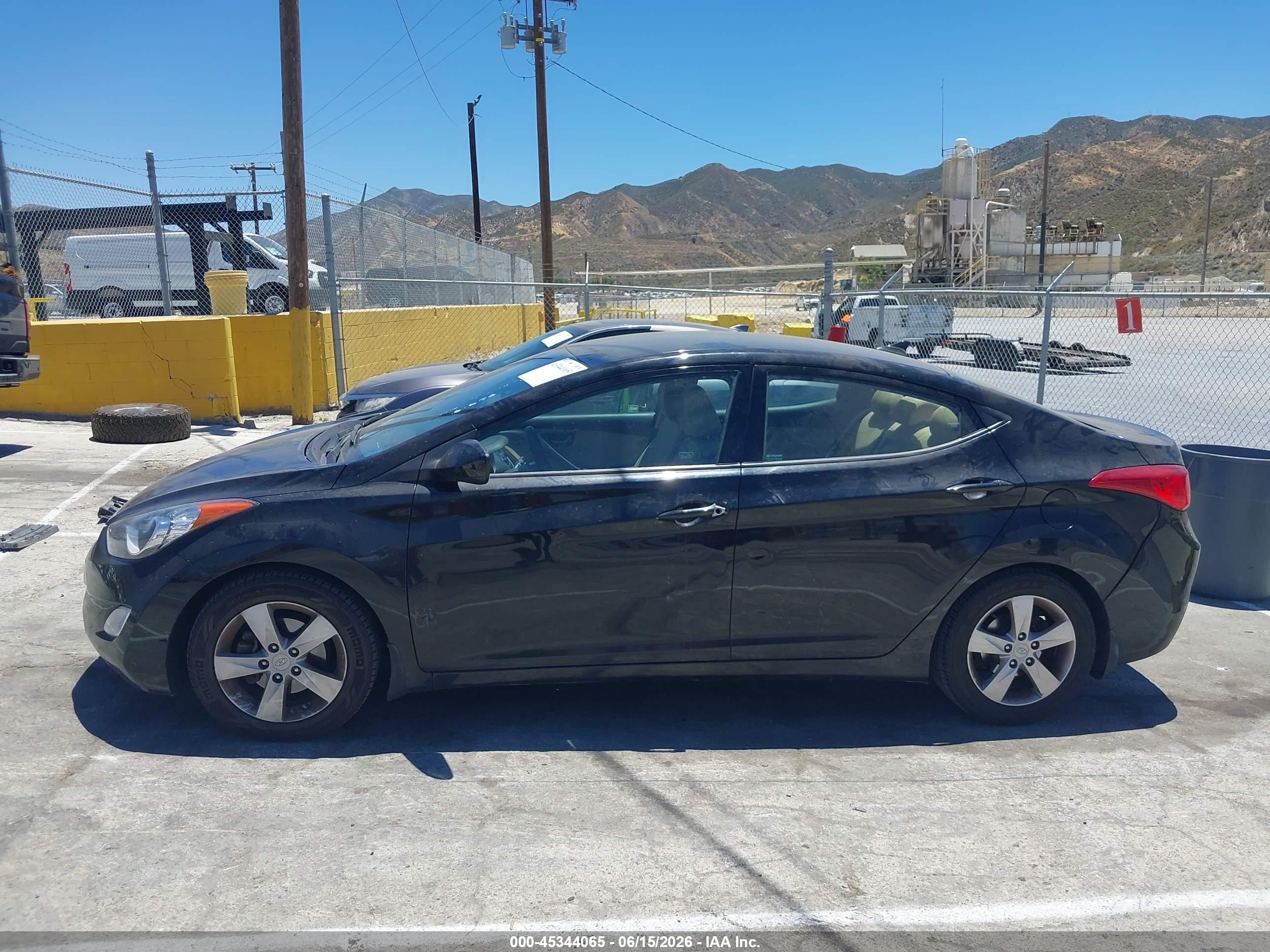 2013 Hyundai Elantra Gls Black vin: 5NPDH4AE4DH412846