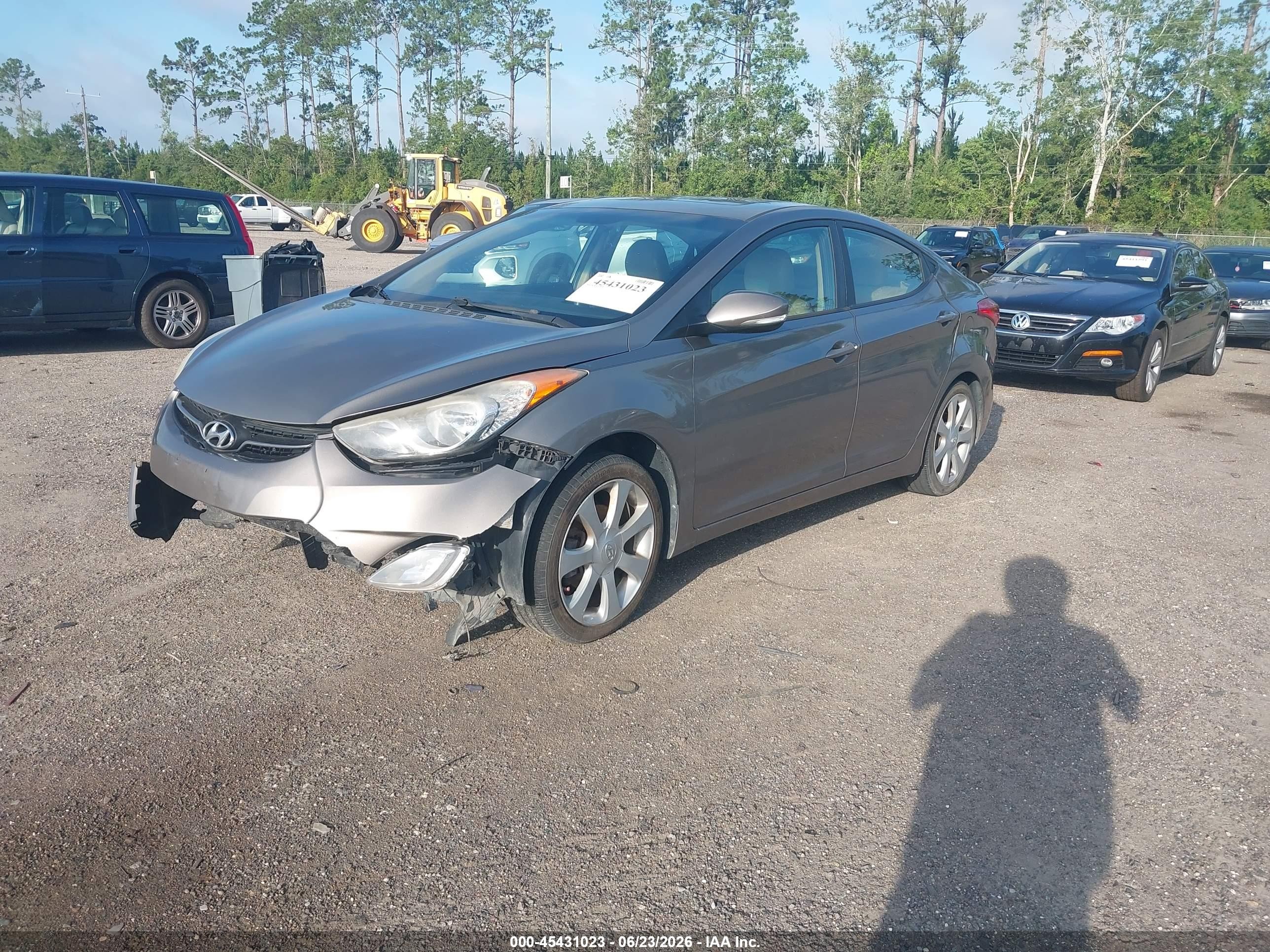 2013 Hyundai Elantra Limited Cream vin: 5NPDH4AE4DH418307