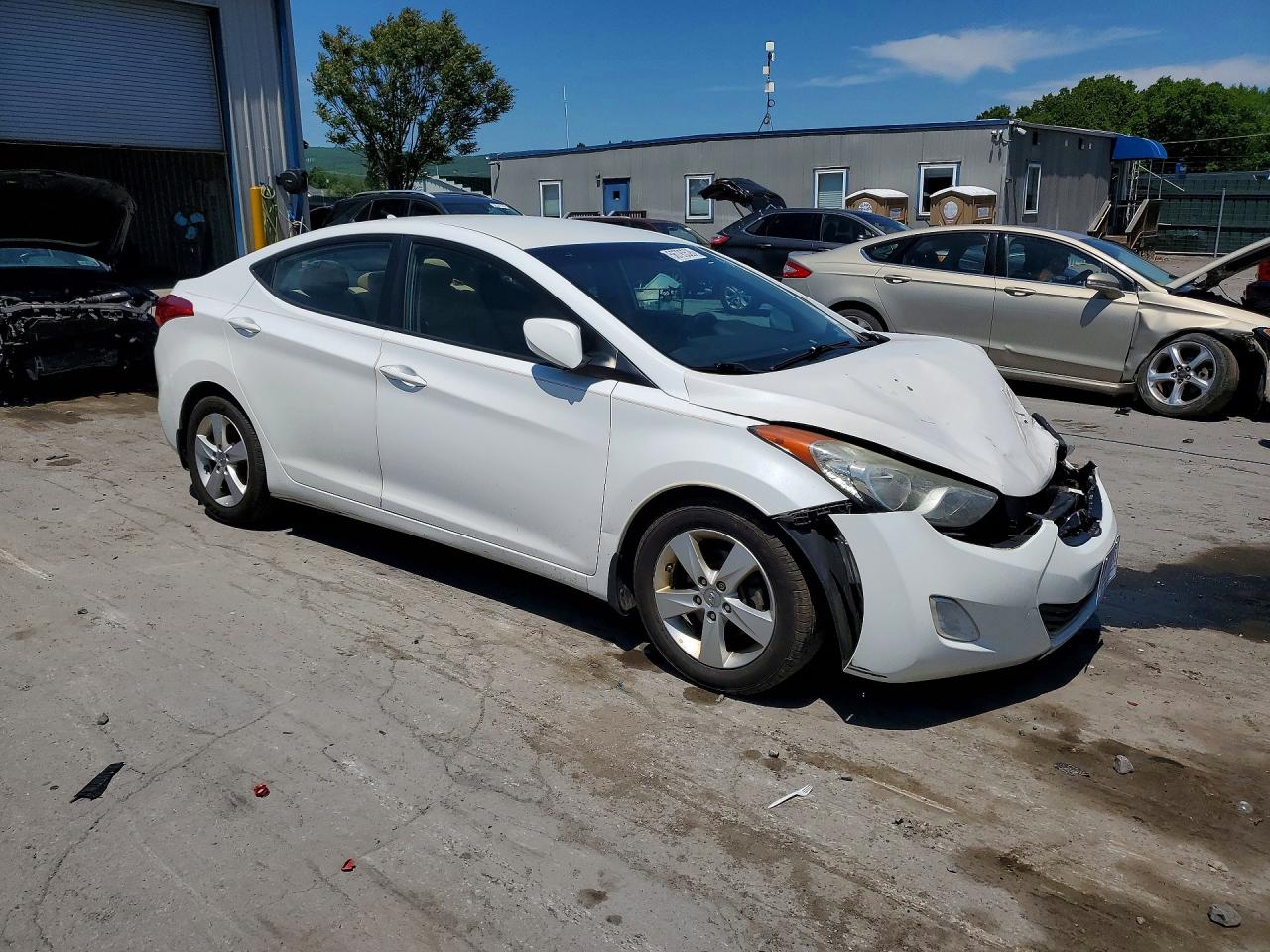 2013 Hyundai Elantra Gls Белый vin: 5NPDH4AE4DH420686