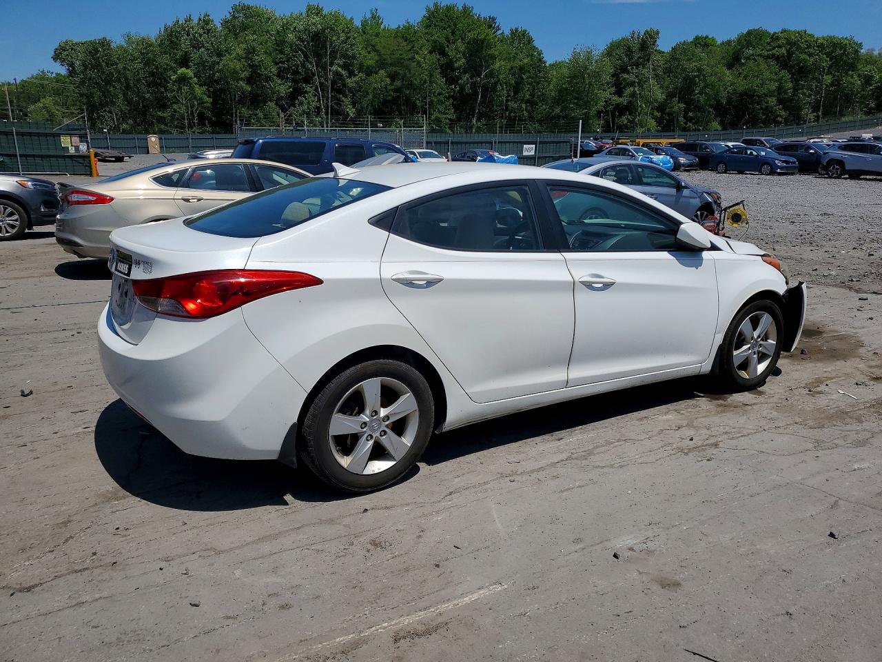 2013 Hyundai Elantra Gls Белый vin: 5NPDH4AE4DH420686