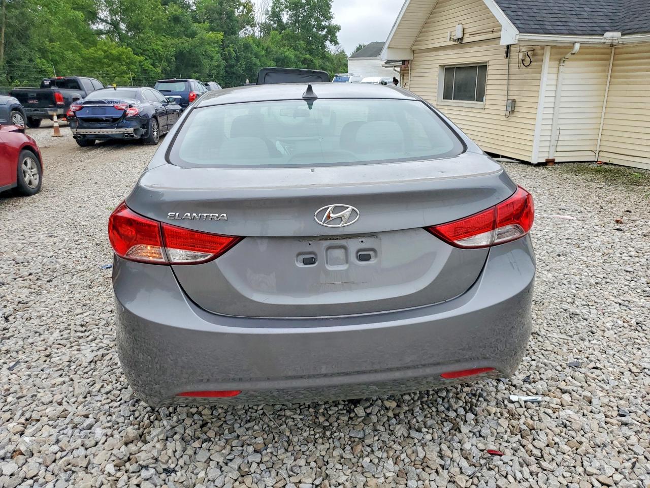 2013 Hyundai Elantra Gls Gray vin: 5NPDH4AE4DH426102