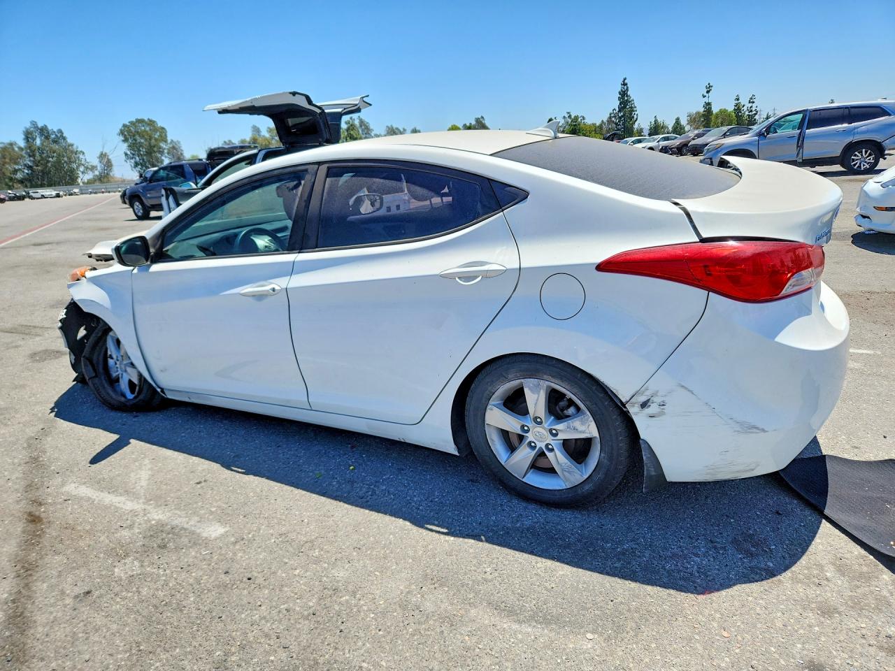 2013 Hyundai Elantra Gls White vin: 5NPDH4AE4DH428058