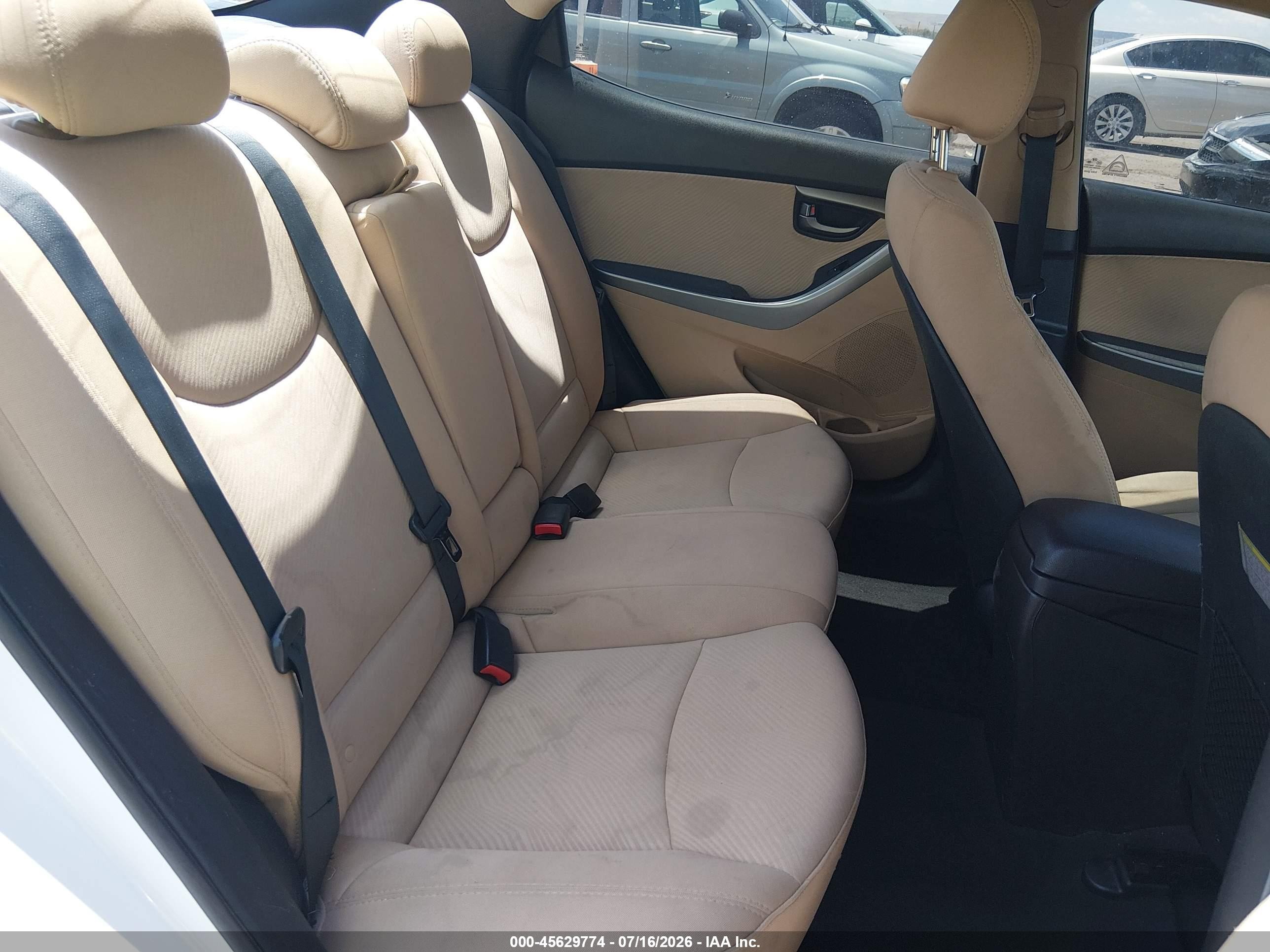 2013 Hyundai Elantra Gls White vin: 5NPDH4AE4DH440808