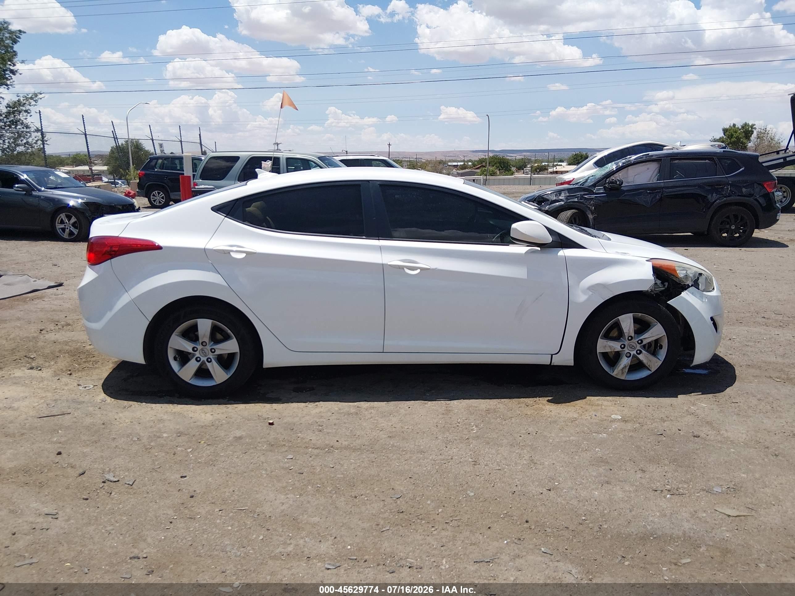 2013 Hyundai Elantra Gls White vin: 5NPDH4AE4DH440808