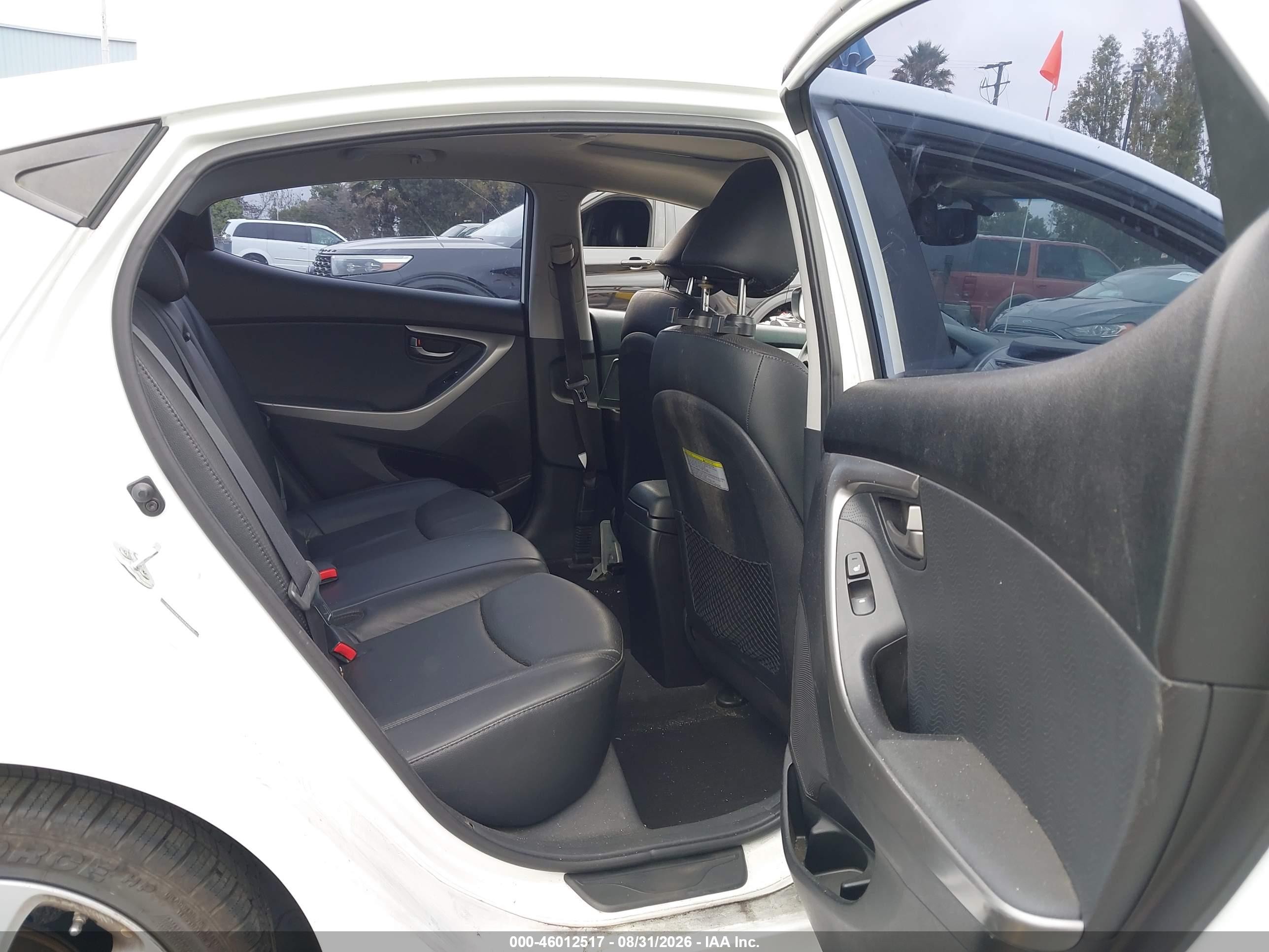 2013 Hyundai Elantra Limited Белый vin: 5NPDH4AE4DH448875