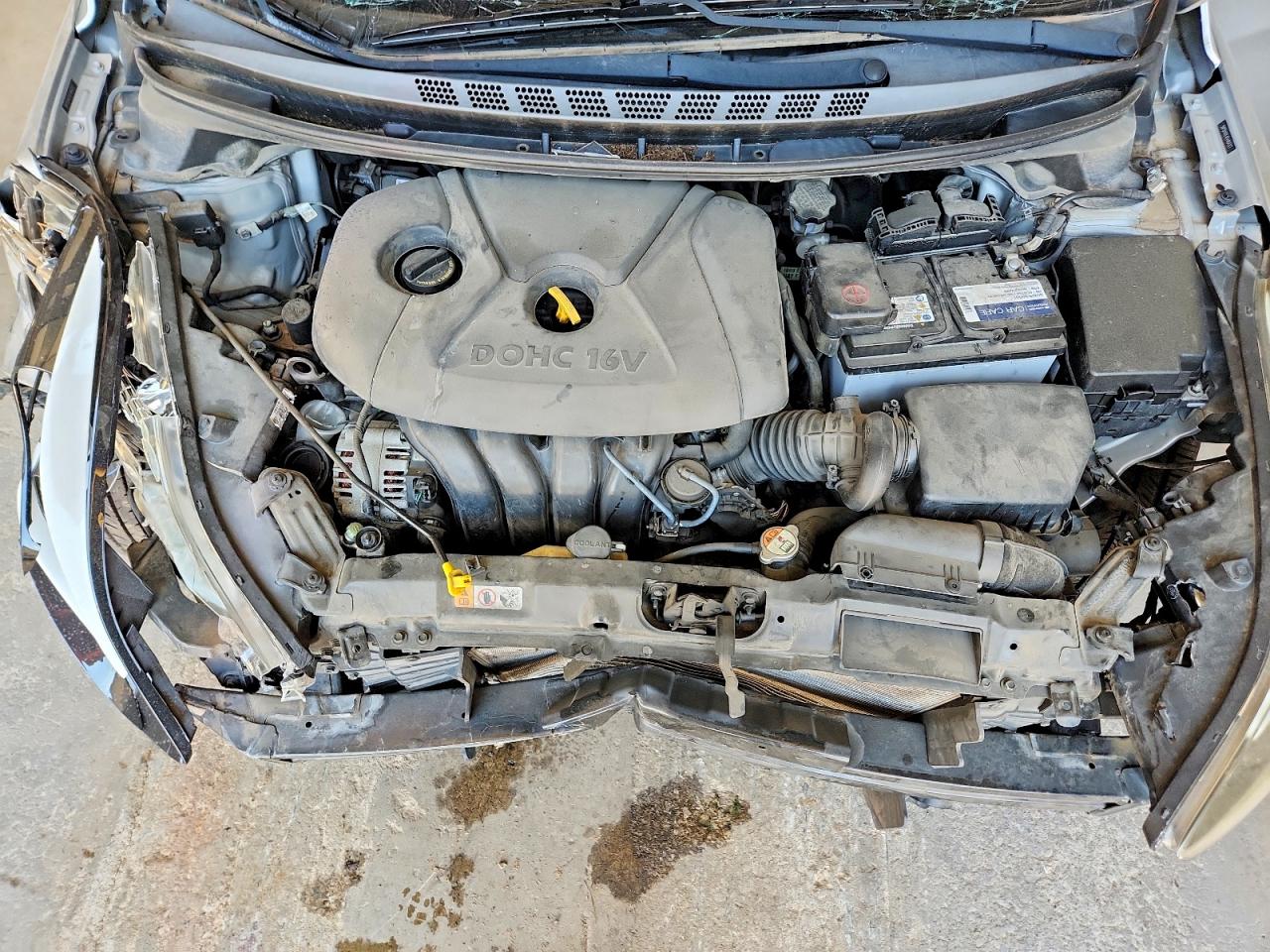 2014 Hyundai Elantra Se Silver vin: 5NPDH4AE4EH464317
