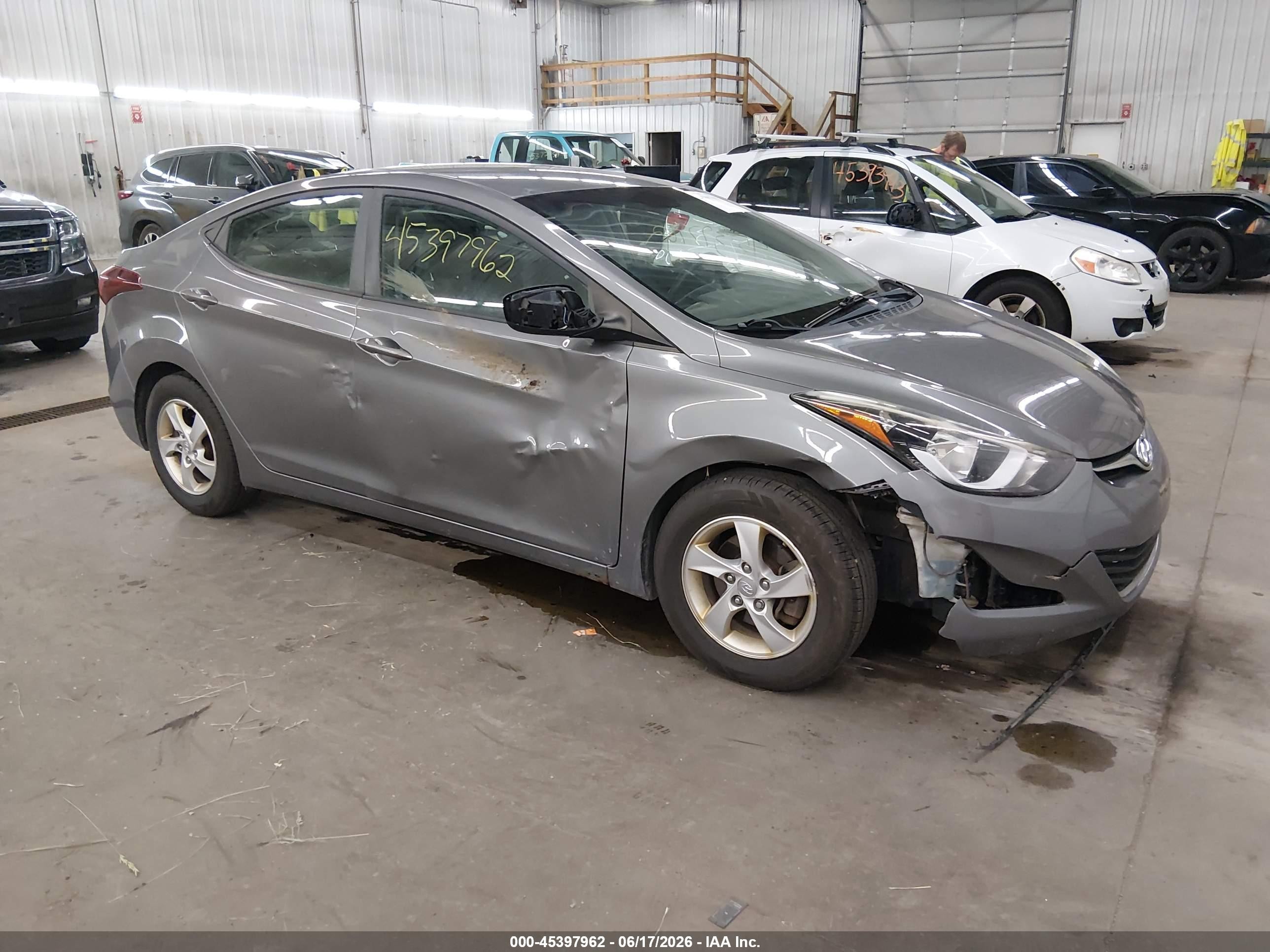 2014 Hyundai Elantra Se Gray vin: 5NPDH4AE4EH466505