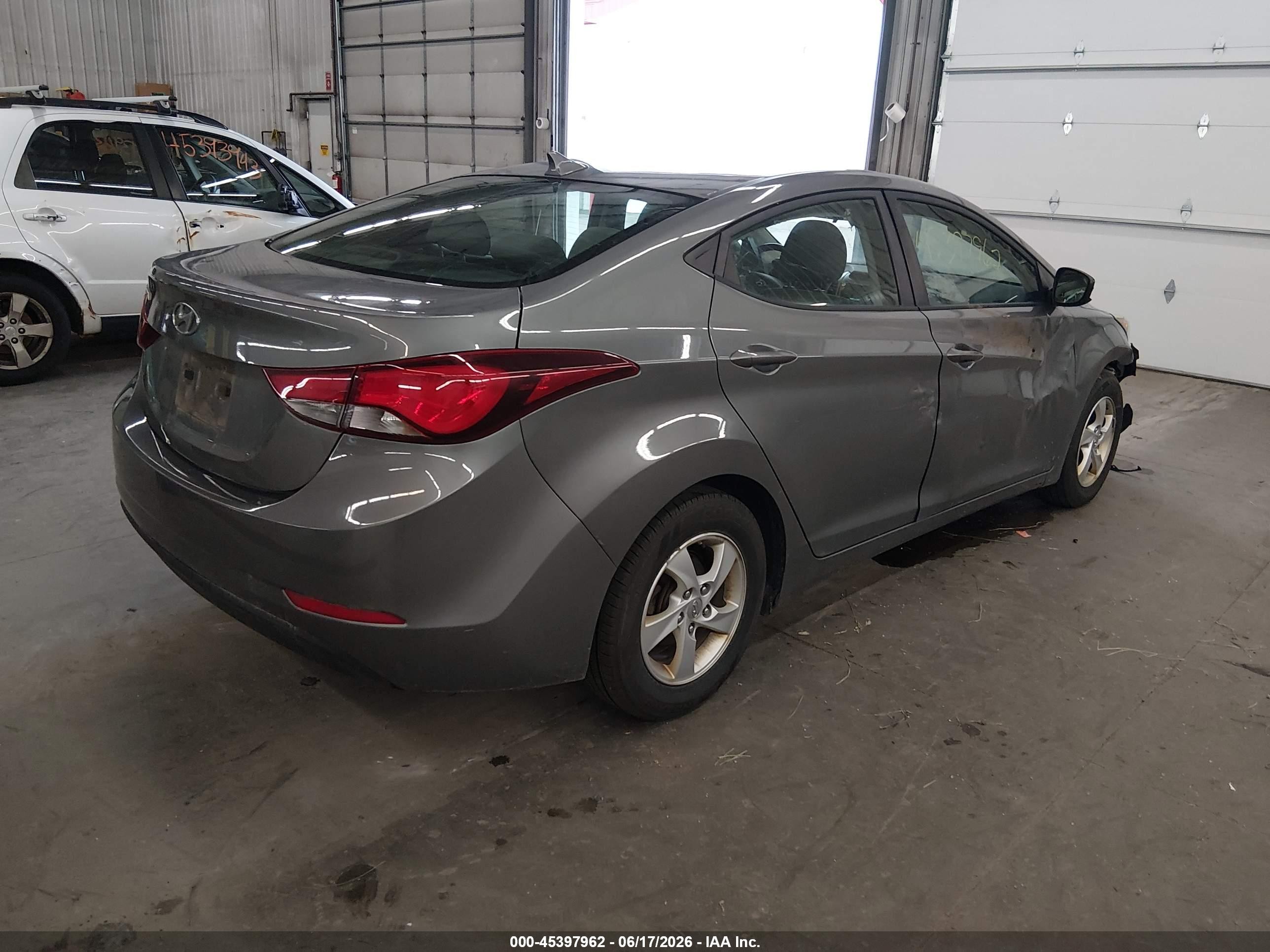 2014 Hyundai Elantra Se Gray vin: 5NPDH4AE4EH466505
