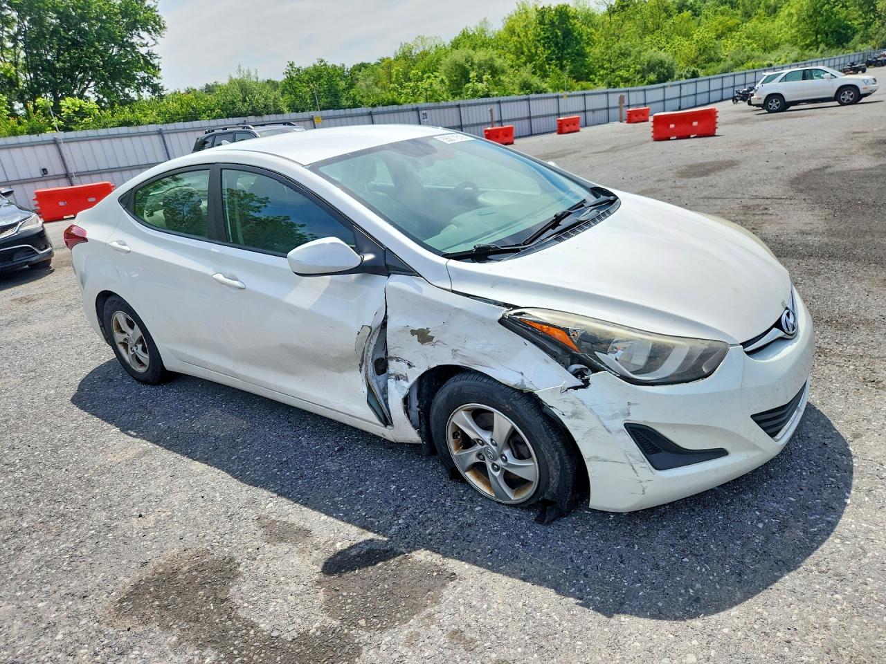 2014 Hyundai Elantra Se White vin: 5NPDH4AE4EH467878