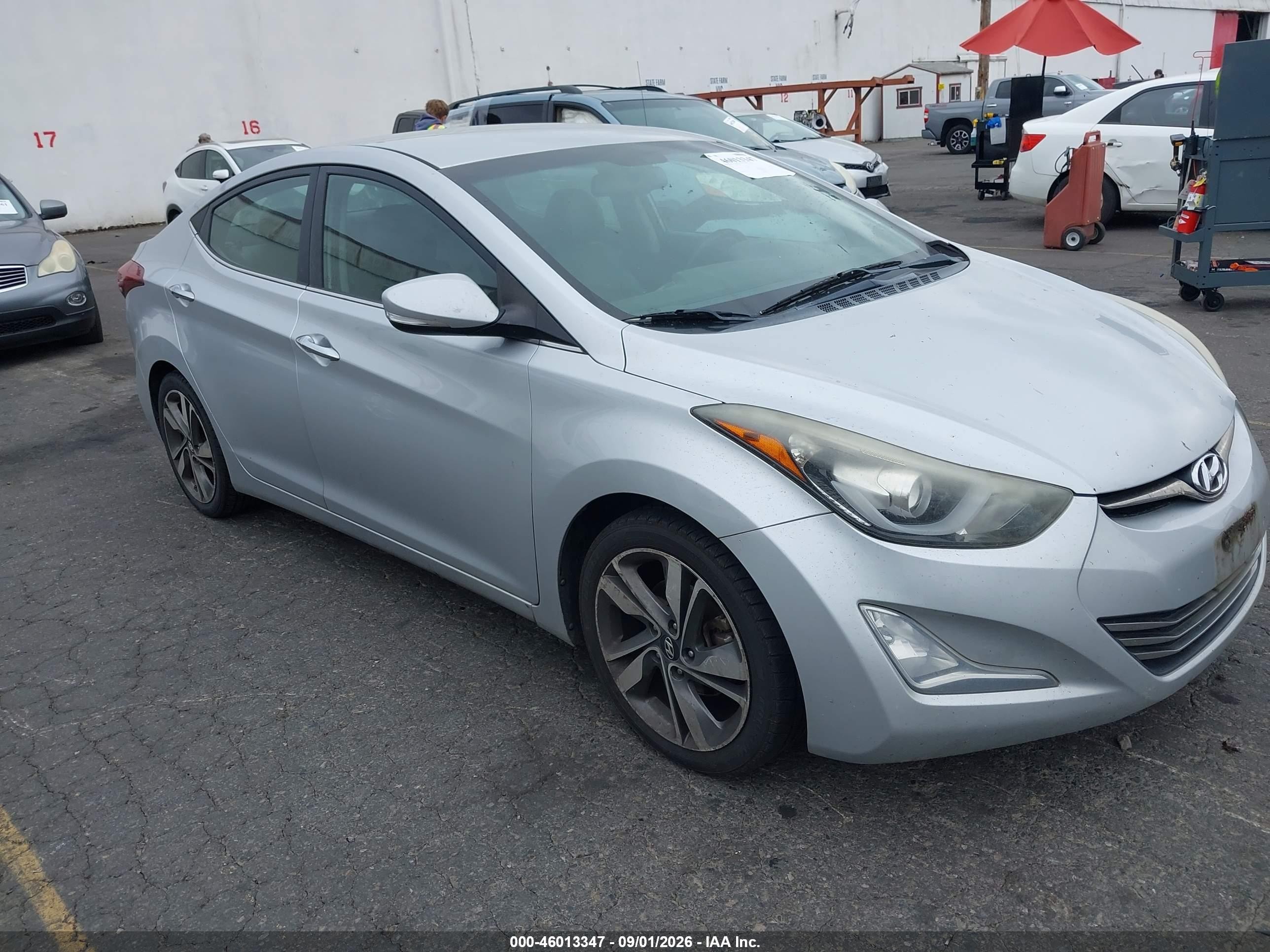 2014 Hyundai Elantra Limited Silver vin: 5NPDH4AE4EH471347