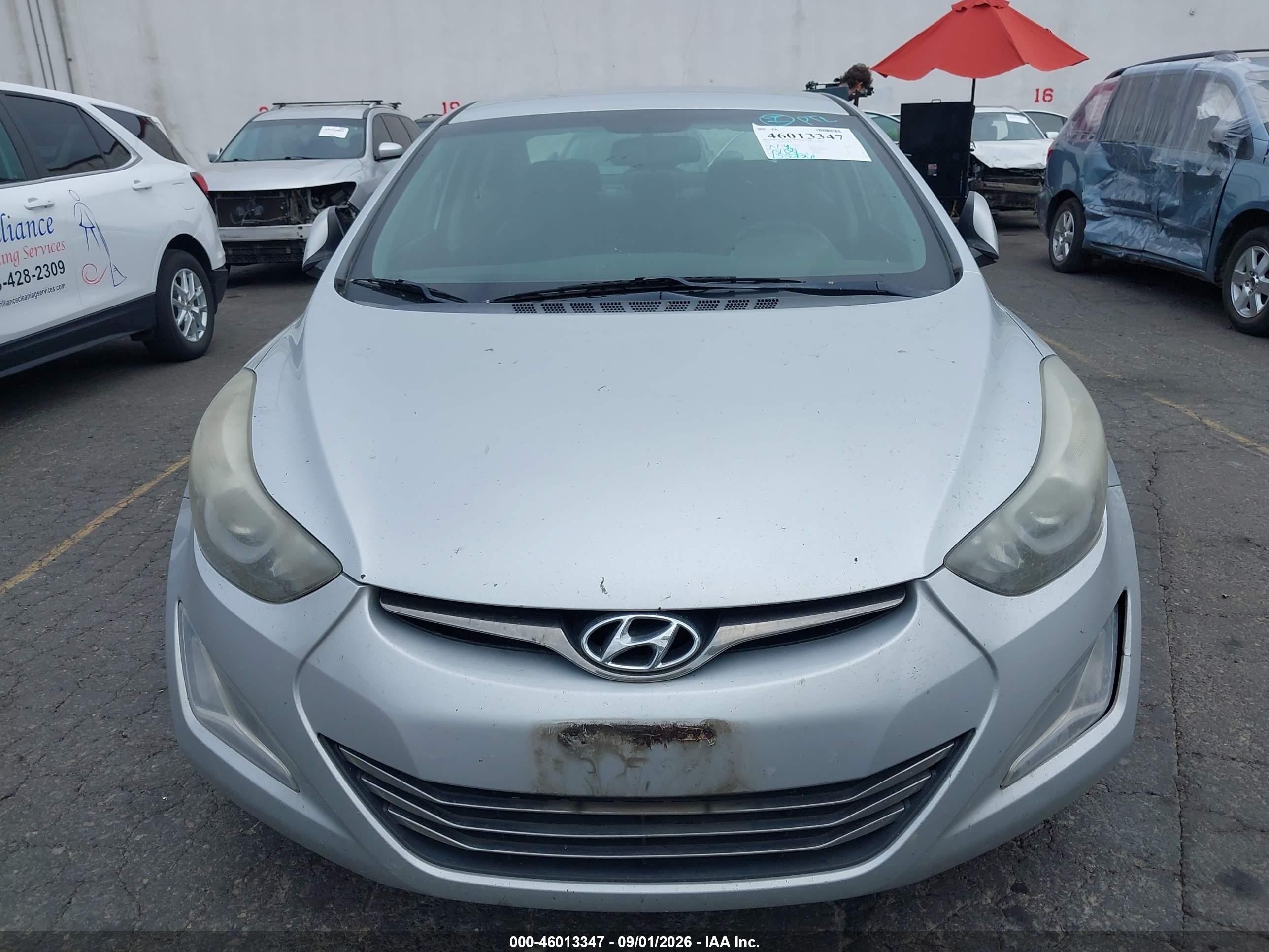 2014 Hyundai Elantra Limited Silver vin: 5NPDH4AE4EH471347