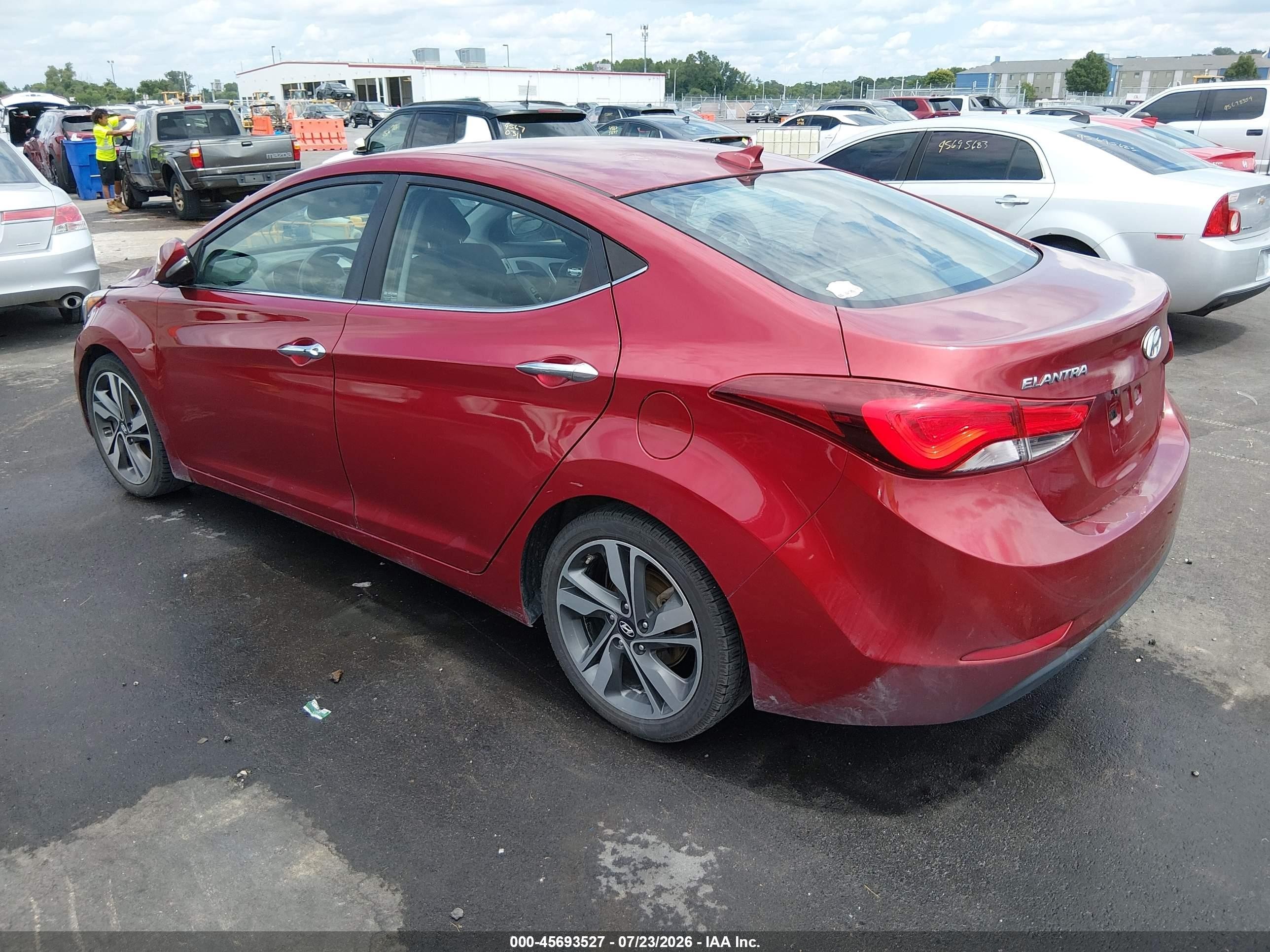 2014 Hyundai Elantra Limited Красный vin: 5NPDH4AE4EH473664