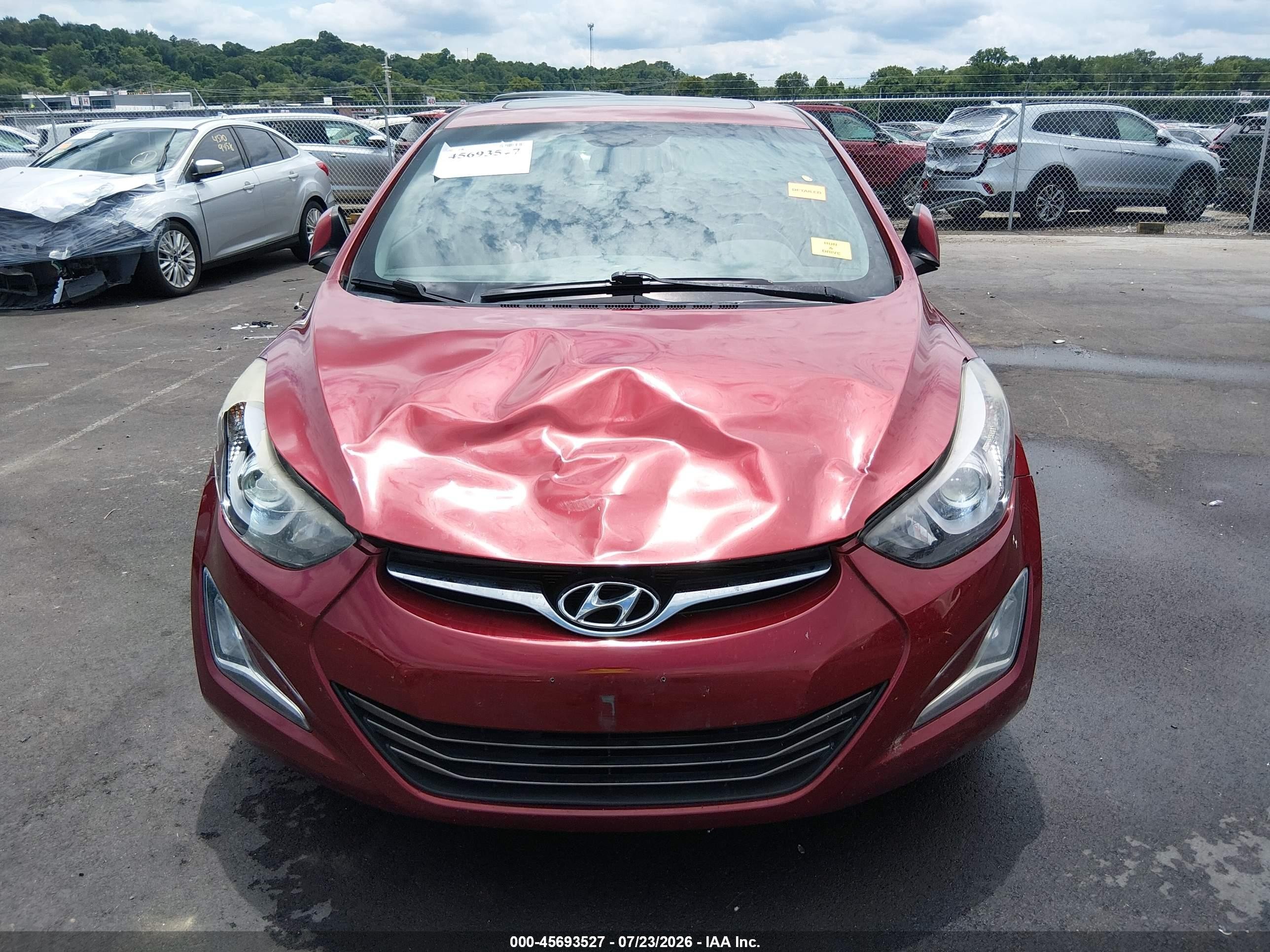2014 Hyundai Elantra Limited Красный vin: 5NPDH4AE4EH473664