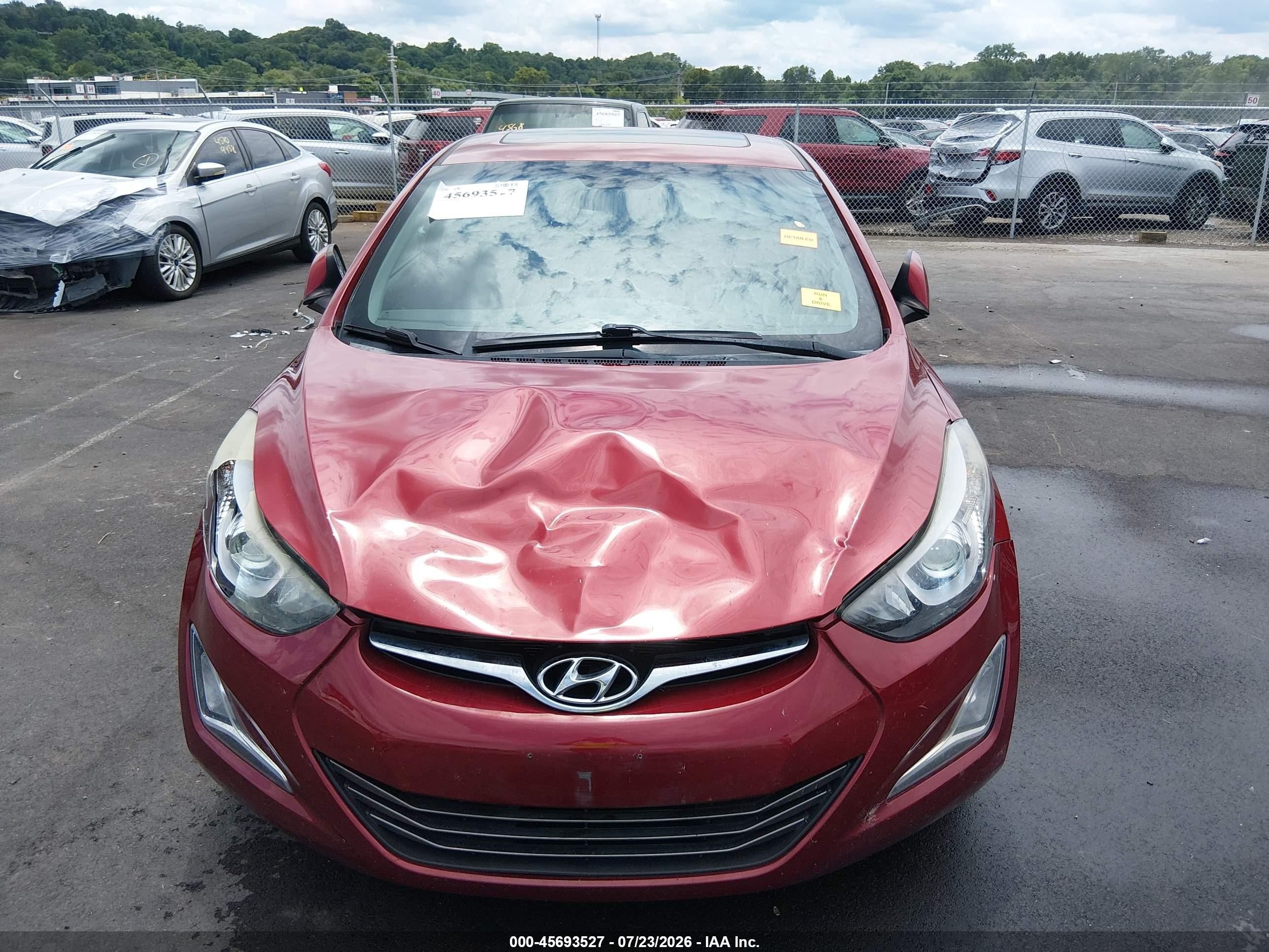 2014 Hyundai Elantra Limited Красный vin: 5NPDH4AE4EH473664