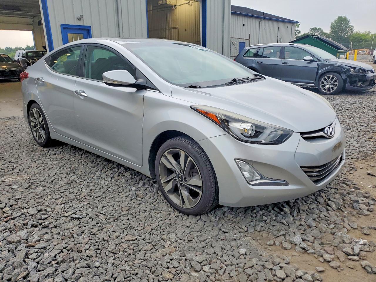 2014 Hyundai Elantra Limited Silver vin: 5NPDH4AE4EH476385