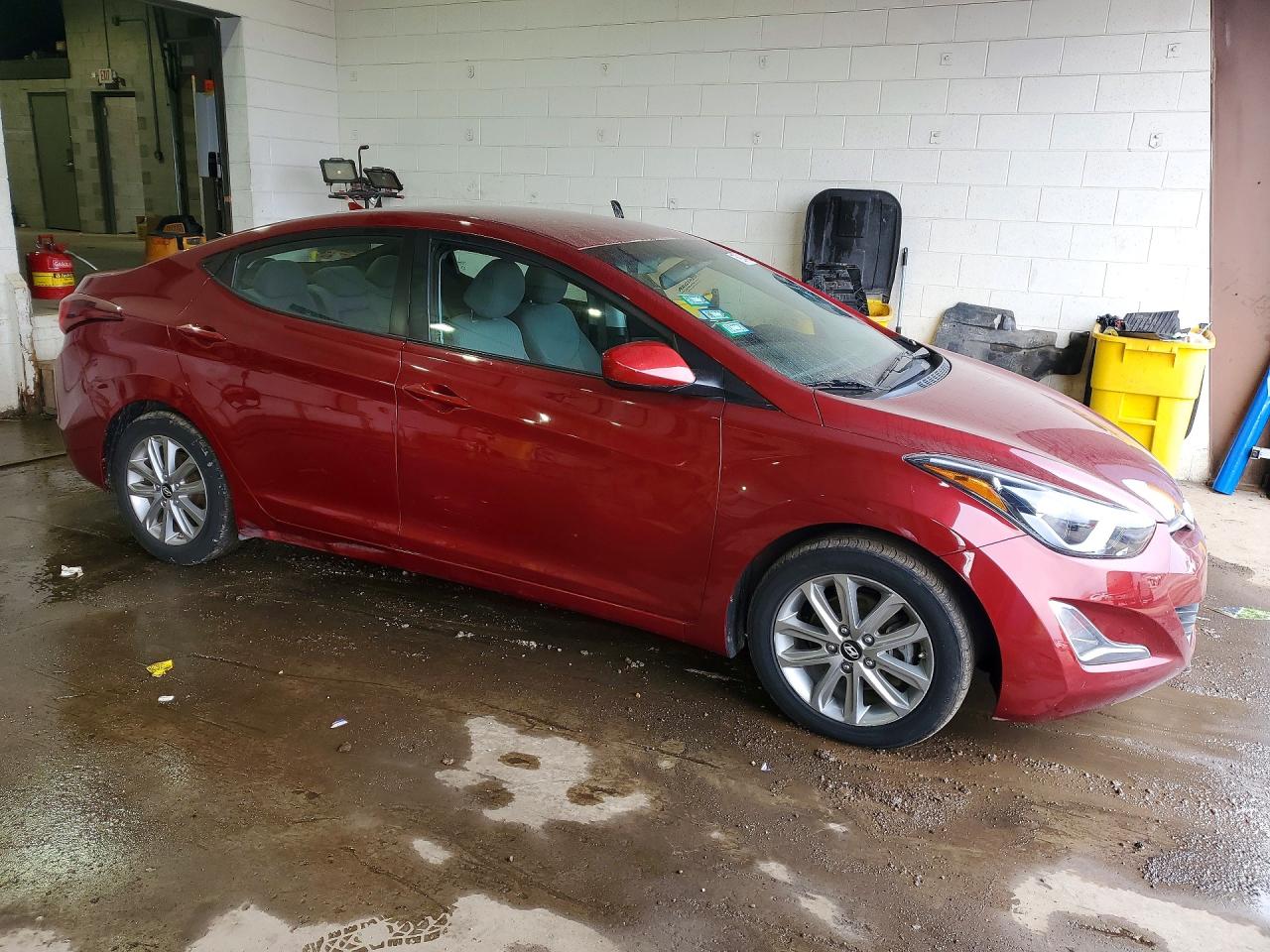 2014 Hyundai Elantra Бордовый vin: 5NPDH4AE4EH482963