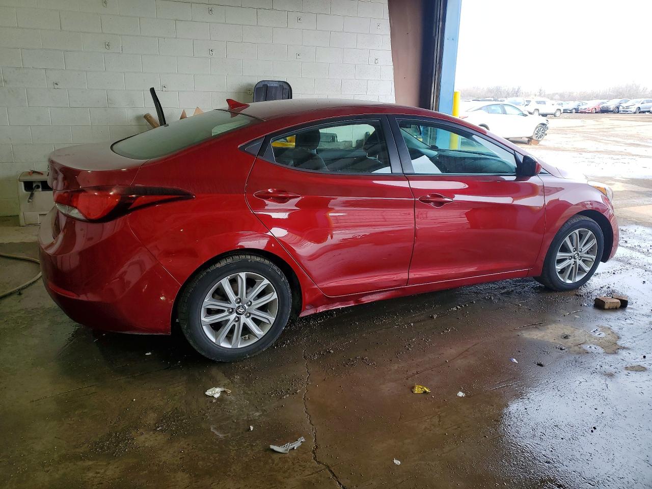 2014 Hyundai Elantra Бордовый vin: 5NPDH4AE4EH482963