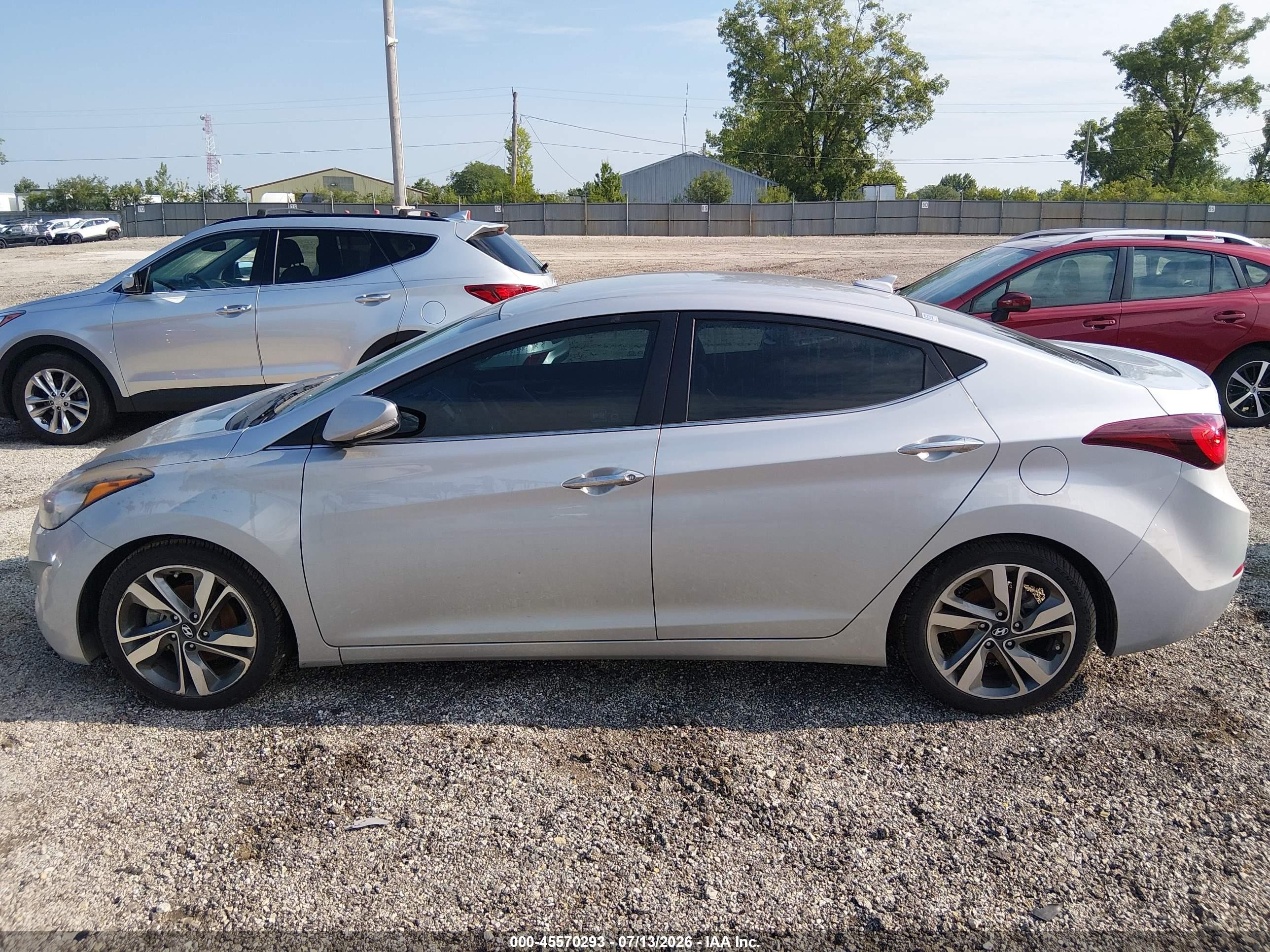 2014 Hyundai Elantra Limited Silver vin: 5NPDH4AE4EH484258