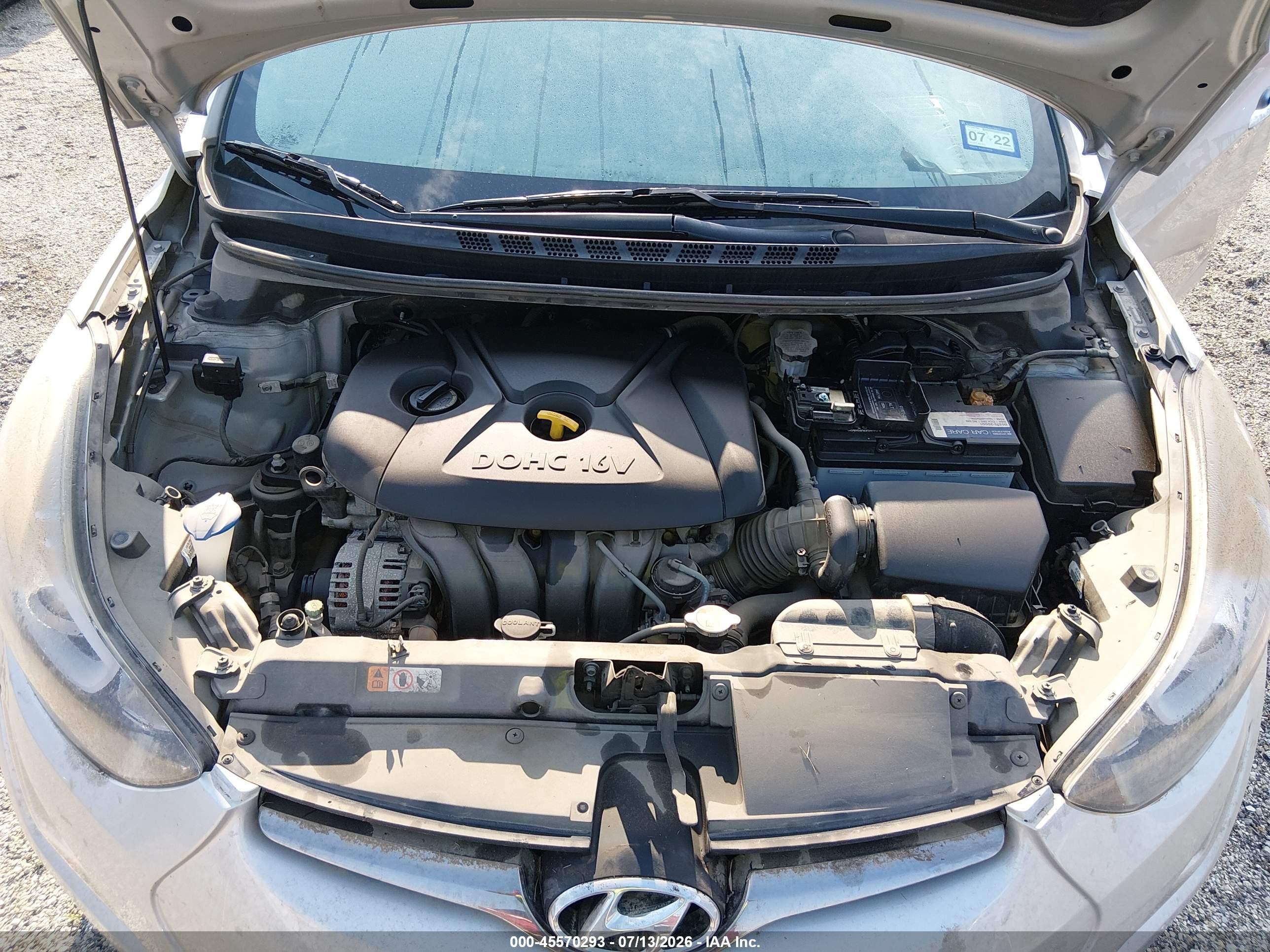 2014 Hyundai Elantra Limited Silver vin: 5NPDH4AE4EH484258