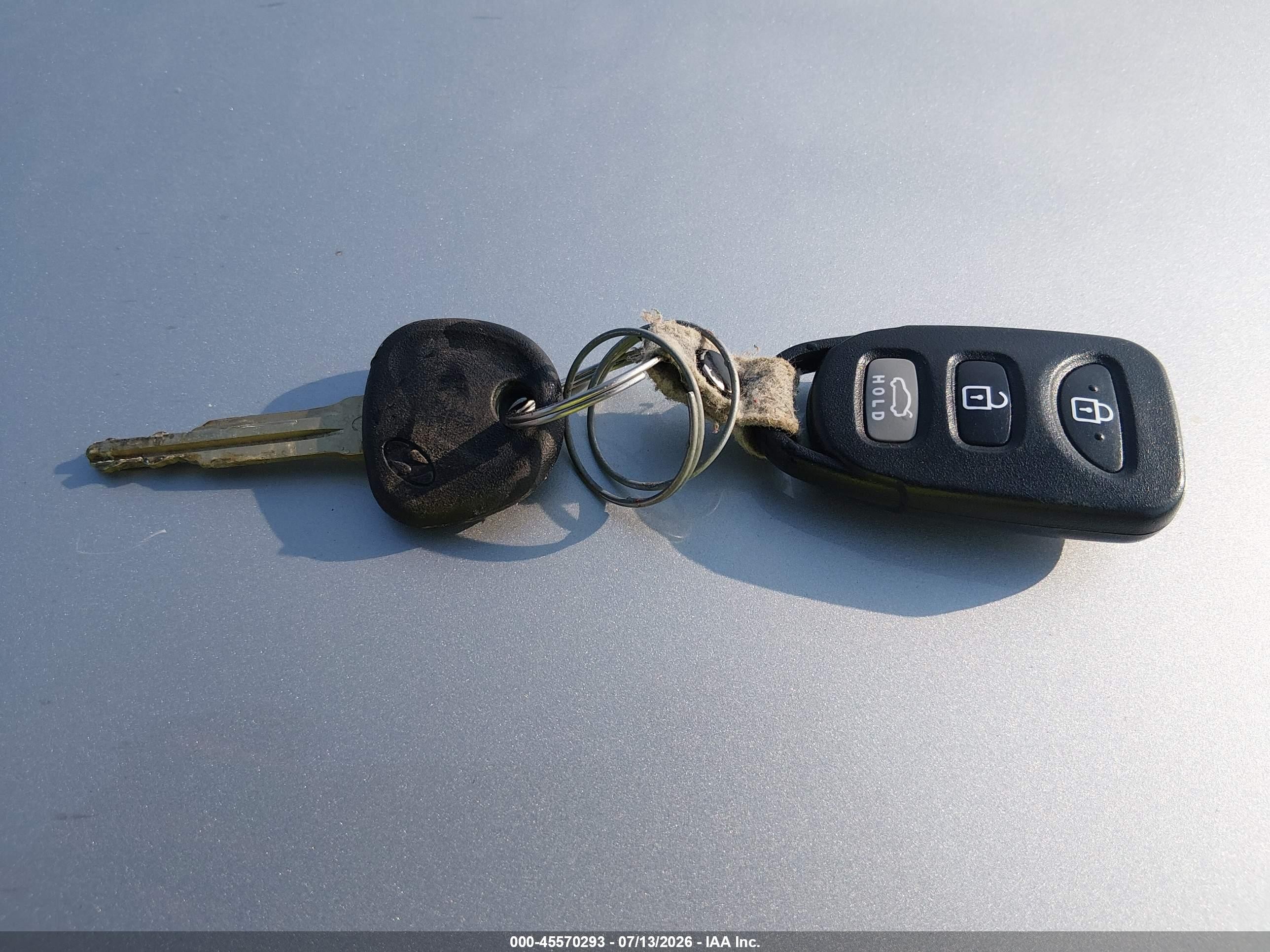 2014 Hyundai Elantra Limited Silver vin: 5NPDH4AE4EH484258