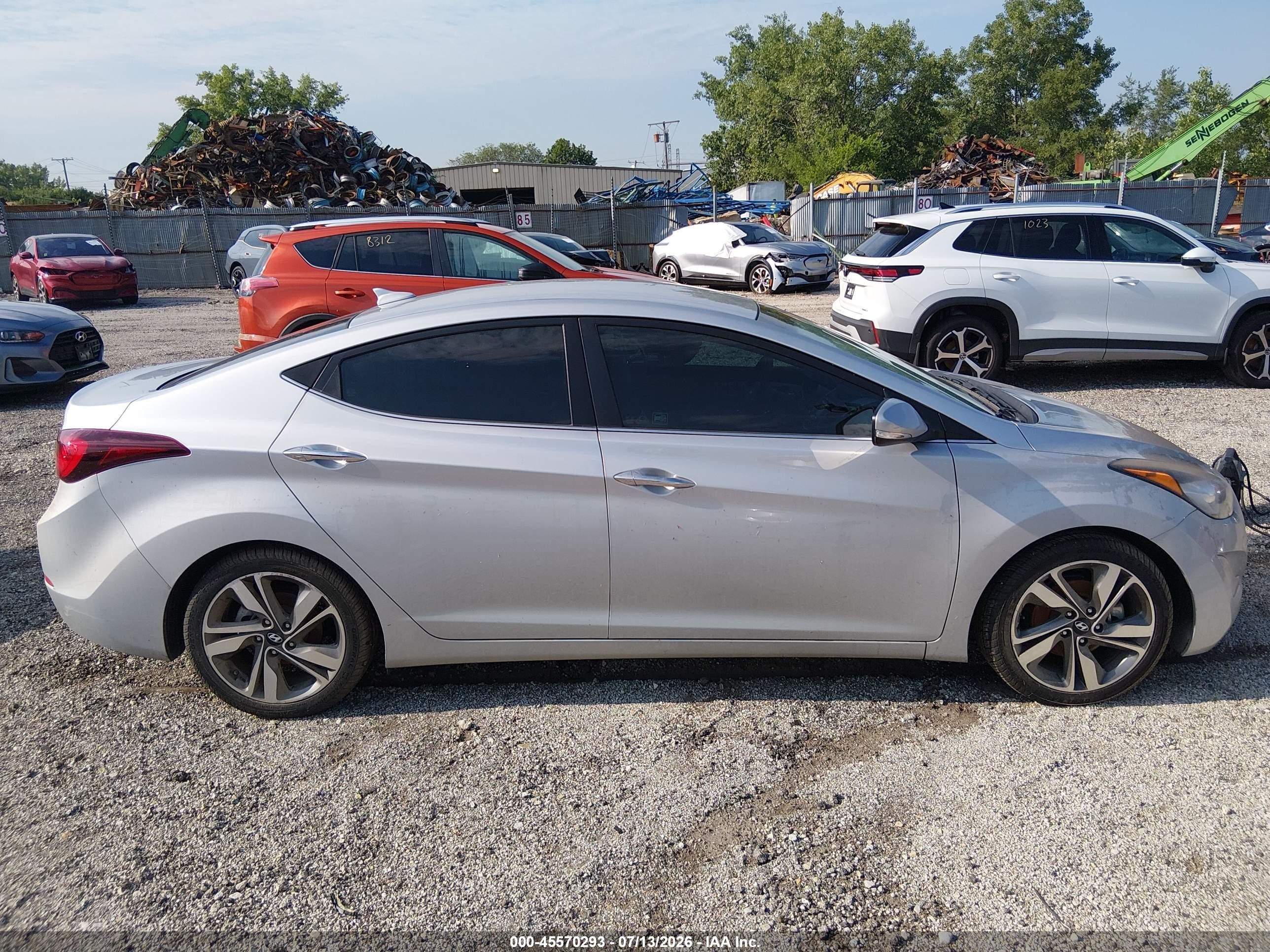 2014 Hyundai Elantra Limited Silver vin: 5NPDH4AE4EH484258