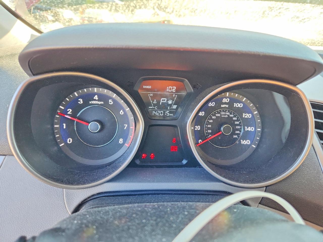 2014 Hyundai Elantra Se Red vin: 5NPDH4AE4EH516867