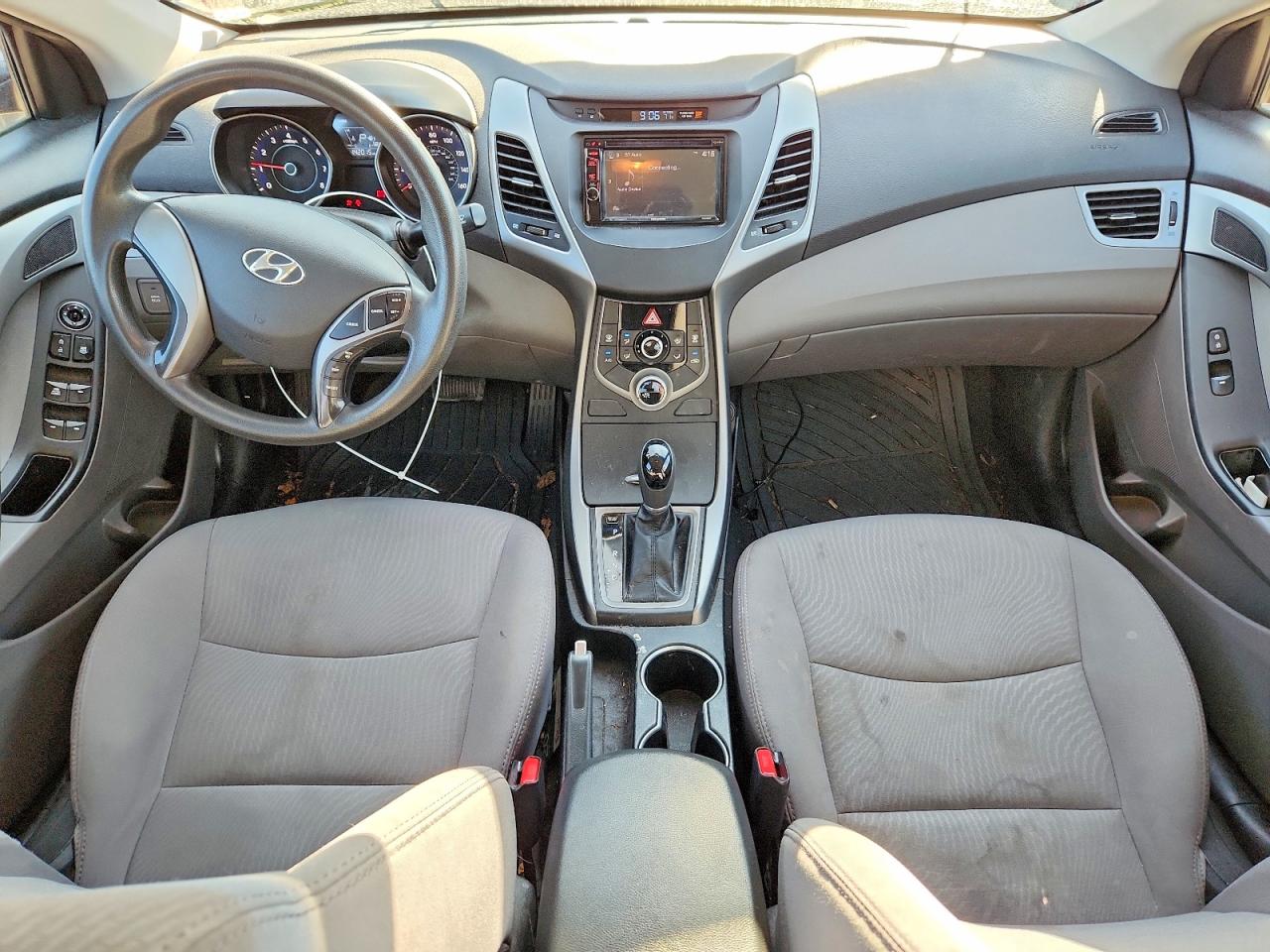 2014 Hyundai Elantra Se Red vin: 5NPDH4AE4EH516867