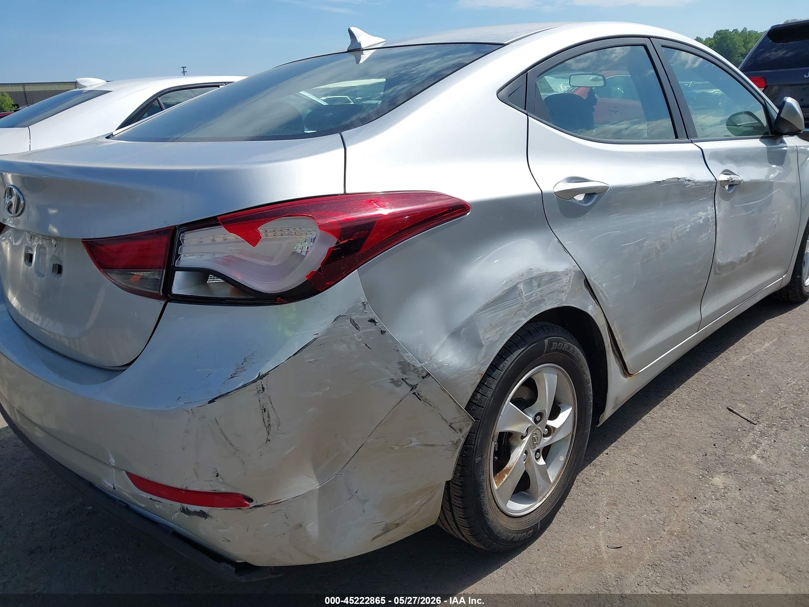 2014 Hyundai Elantra Se Silver vin: 5NPDH4AE4EH523477