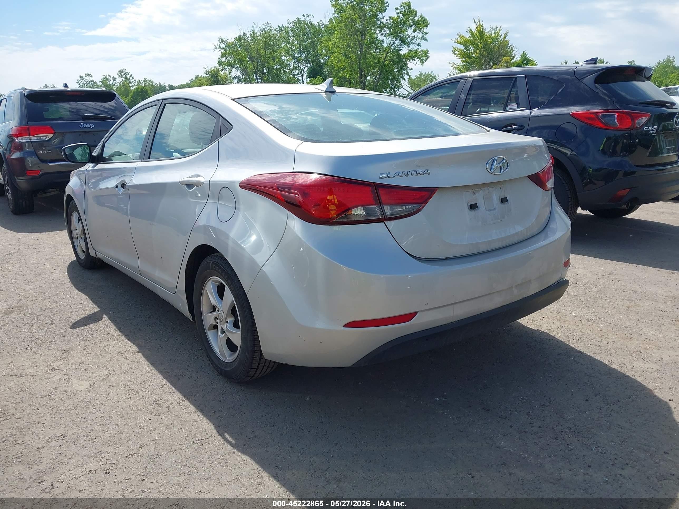 2014 Hyundai Elantra Se Silver vin: 5NPDH4AE4EH523477