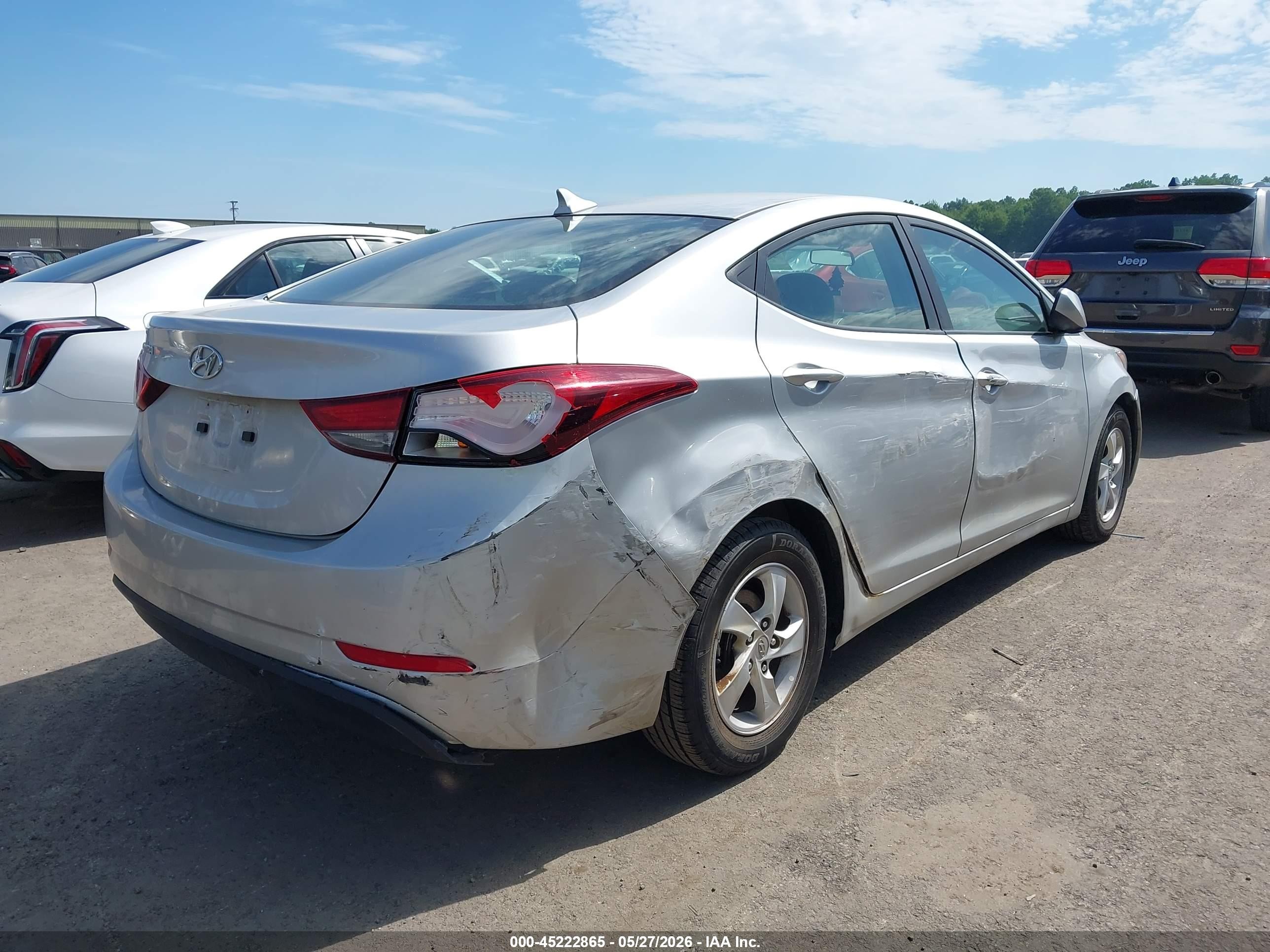2014 Hyundai Elantra Se Silver vin: 5NPDH4AE4EH523477