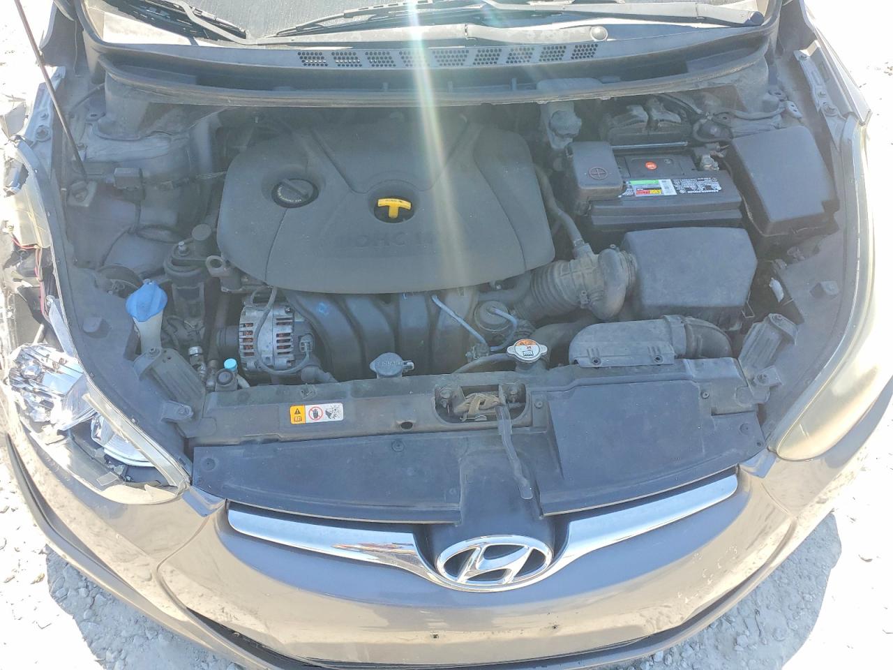 2014 Hyundai Elantra Se Gray vin: 5NPDH4AE4EH526069