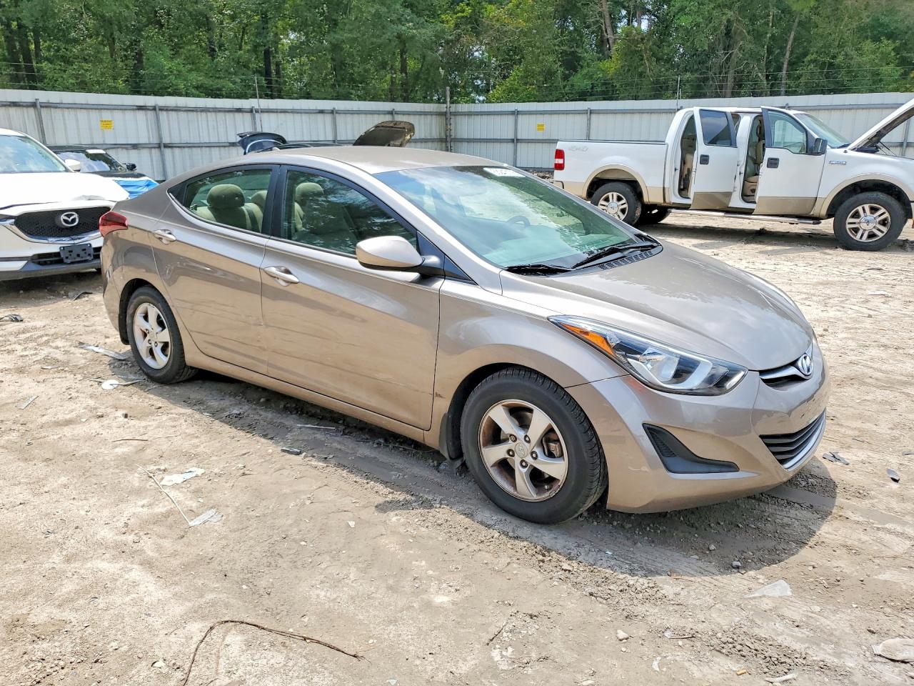 2014 Hyundai Elantra Se Gold vin: 5NPDH4AE4EH533653