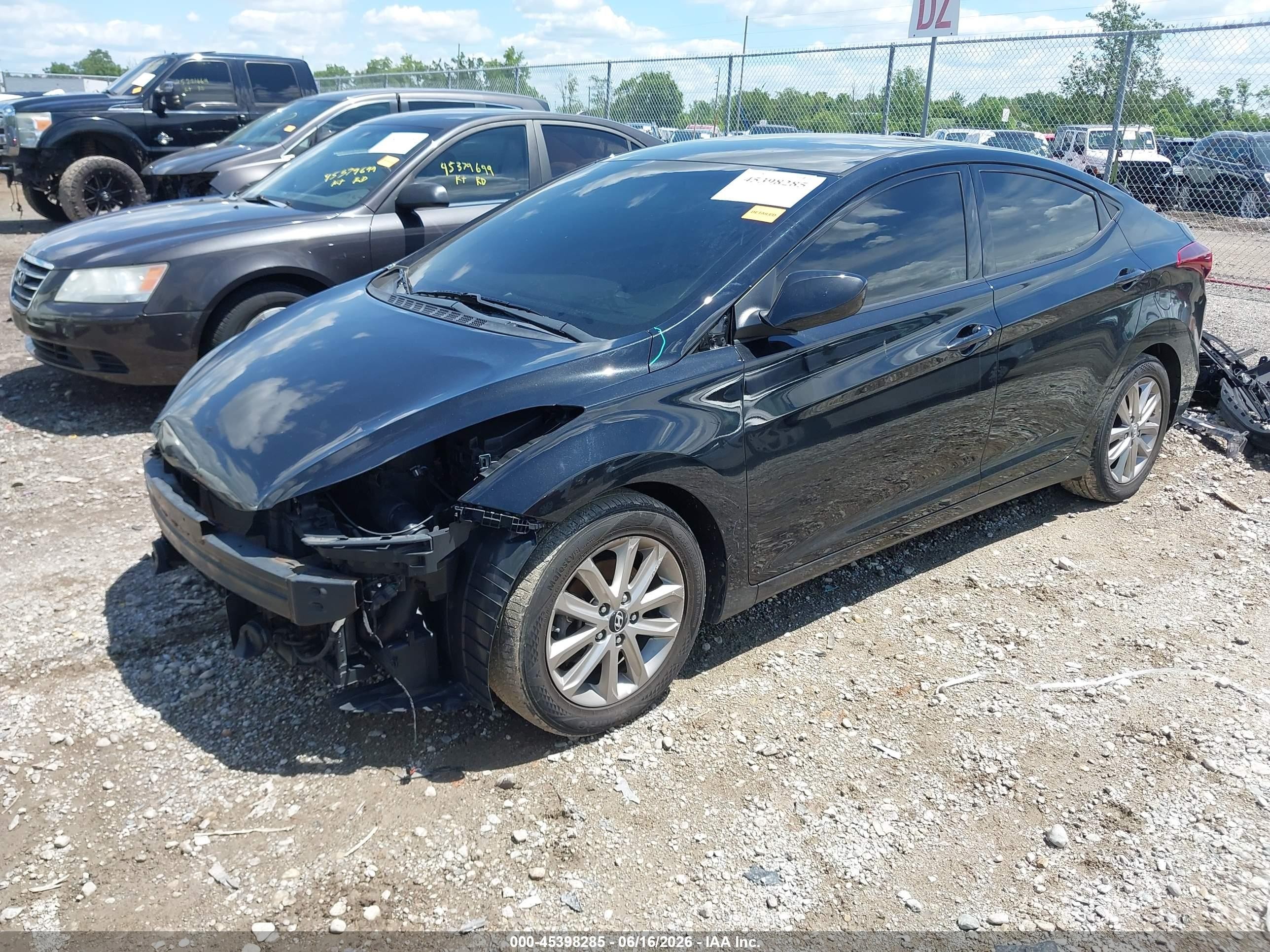 2014 Hyundai Elantra Se Black vin: 5NPDH4AE4EH533863