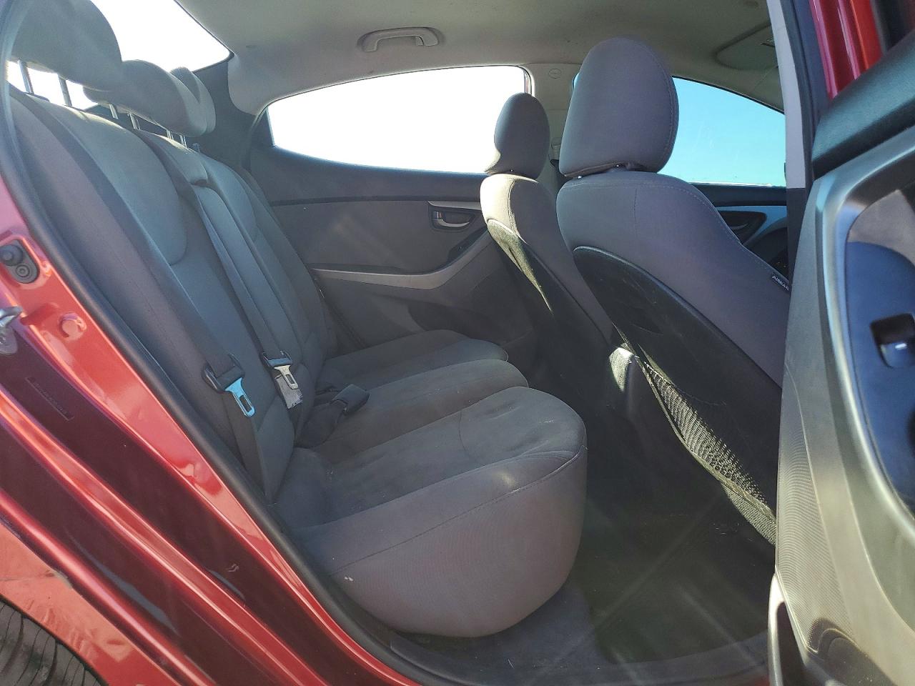 2014 Hyundai Elantra Se Red vin: 5NPDH4AE4EH537475