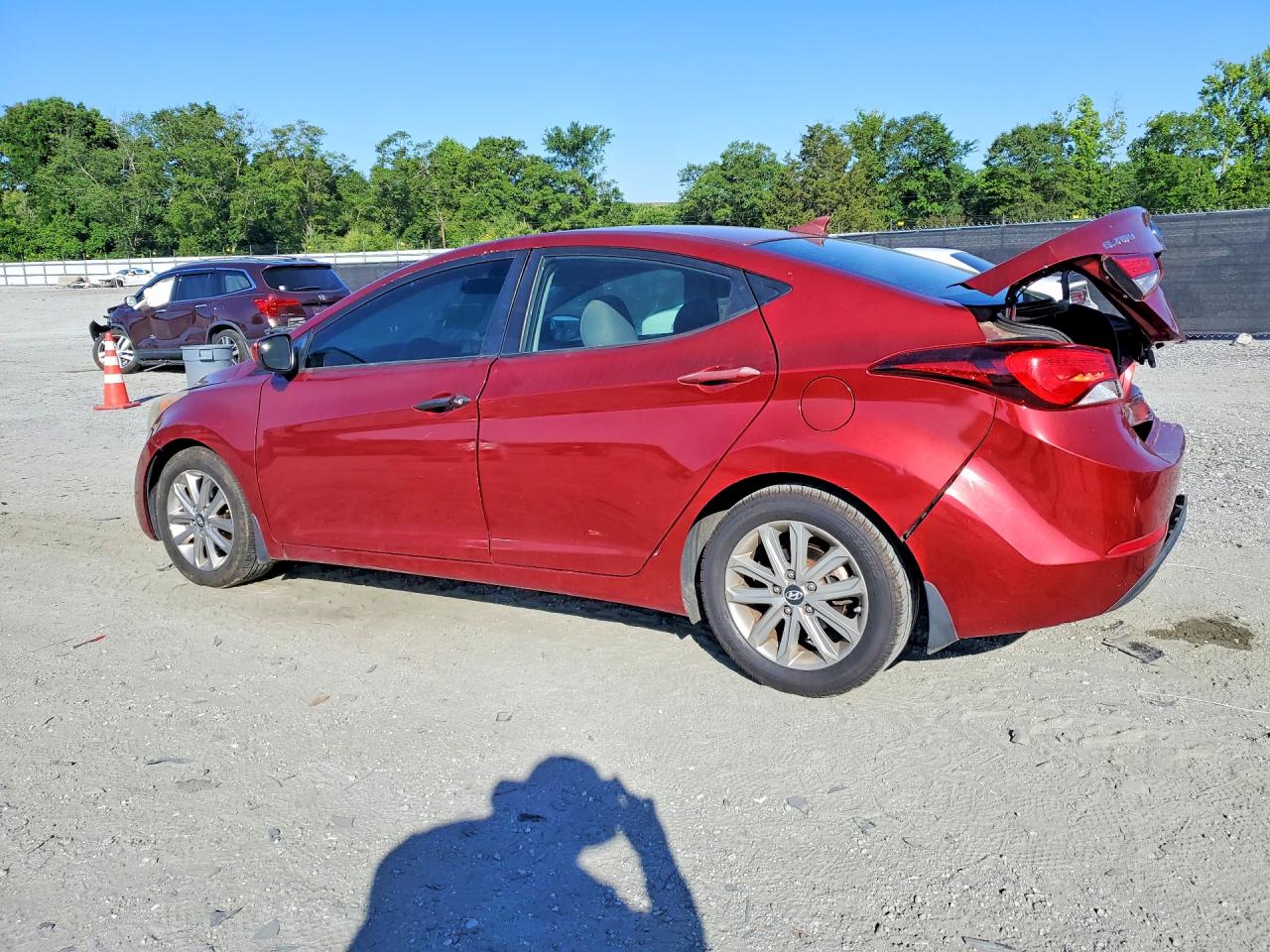 2014 Hyundai Elantra Se Red vin: 5NPDH4AE4EH537475