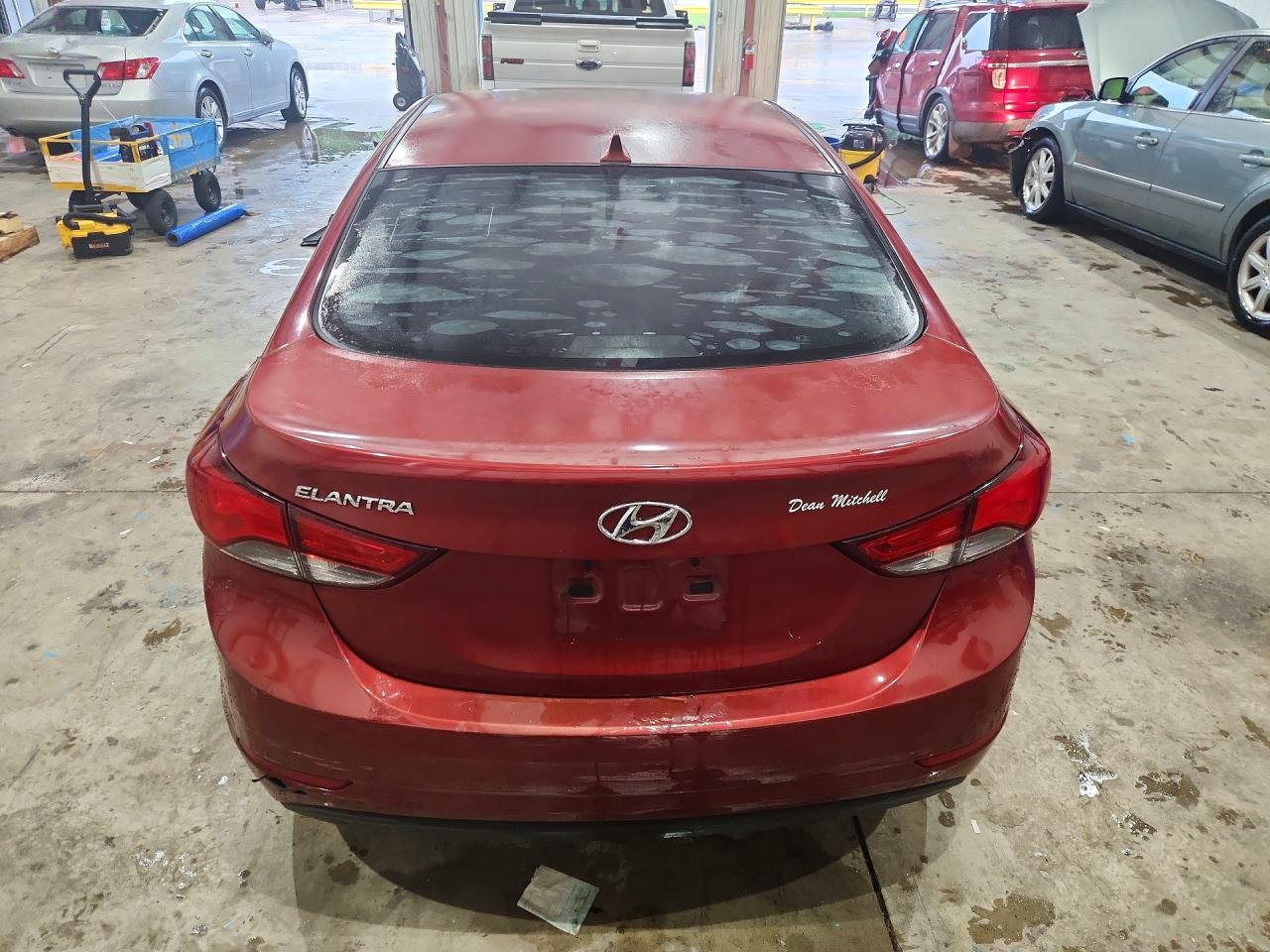 2014 Hyundai Elantra Se Red vin: 5NPDH4AE4EH546824
